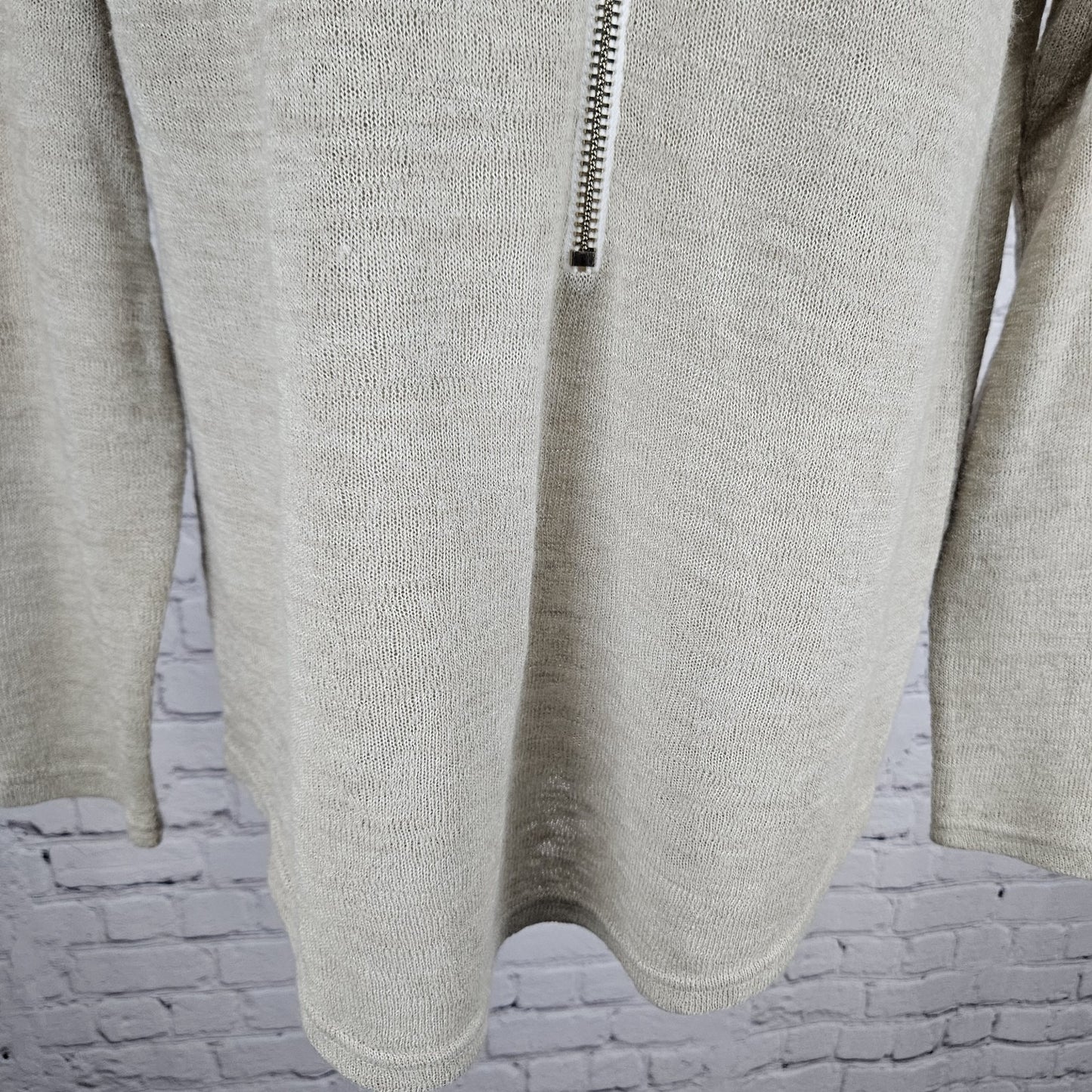 Soft Surroundings Beige Knit Gold Zipper V Neck Long Sleeve Sweater Top Small S