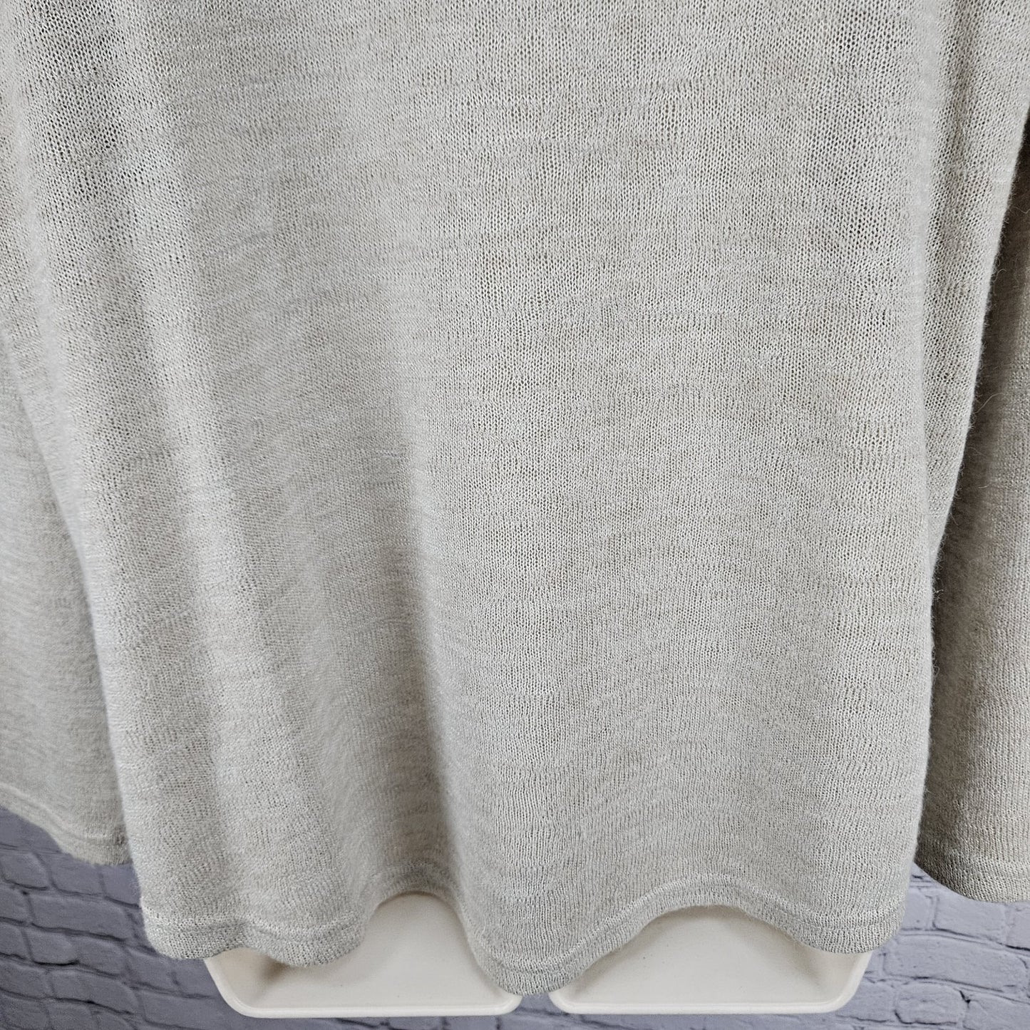 Soft Surroundings Beige Knit Gold Zipper V Neck Long Sleeve Sweater Top Small S