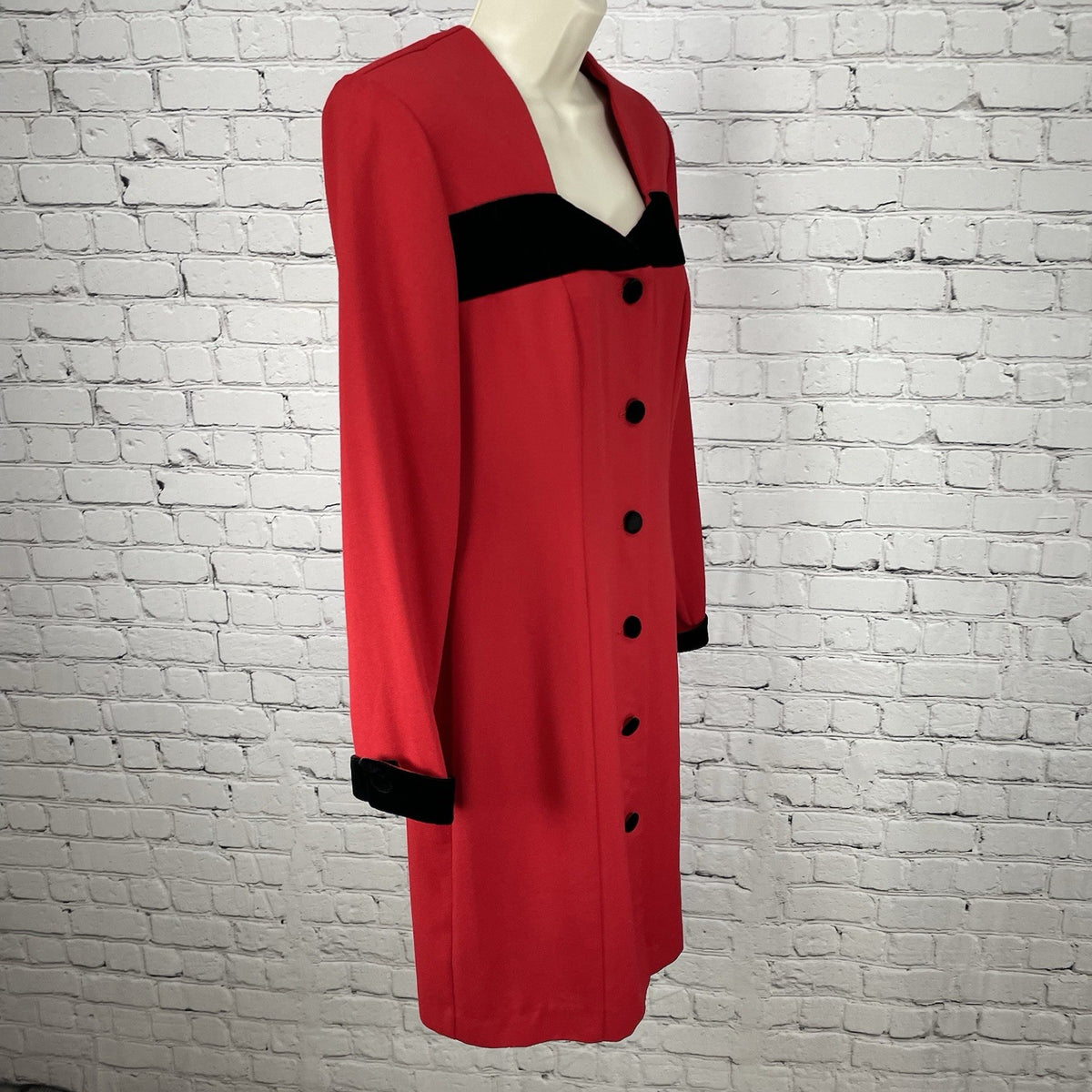 VTG Lew Magram Red Velvet Accent Button Long Sleeve Padded Dress USA Made Size 6