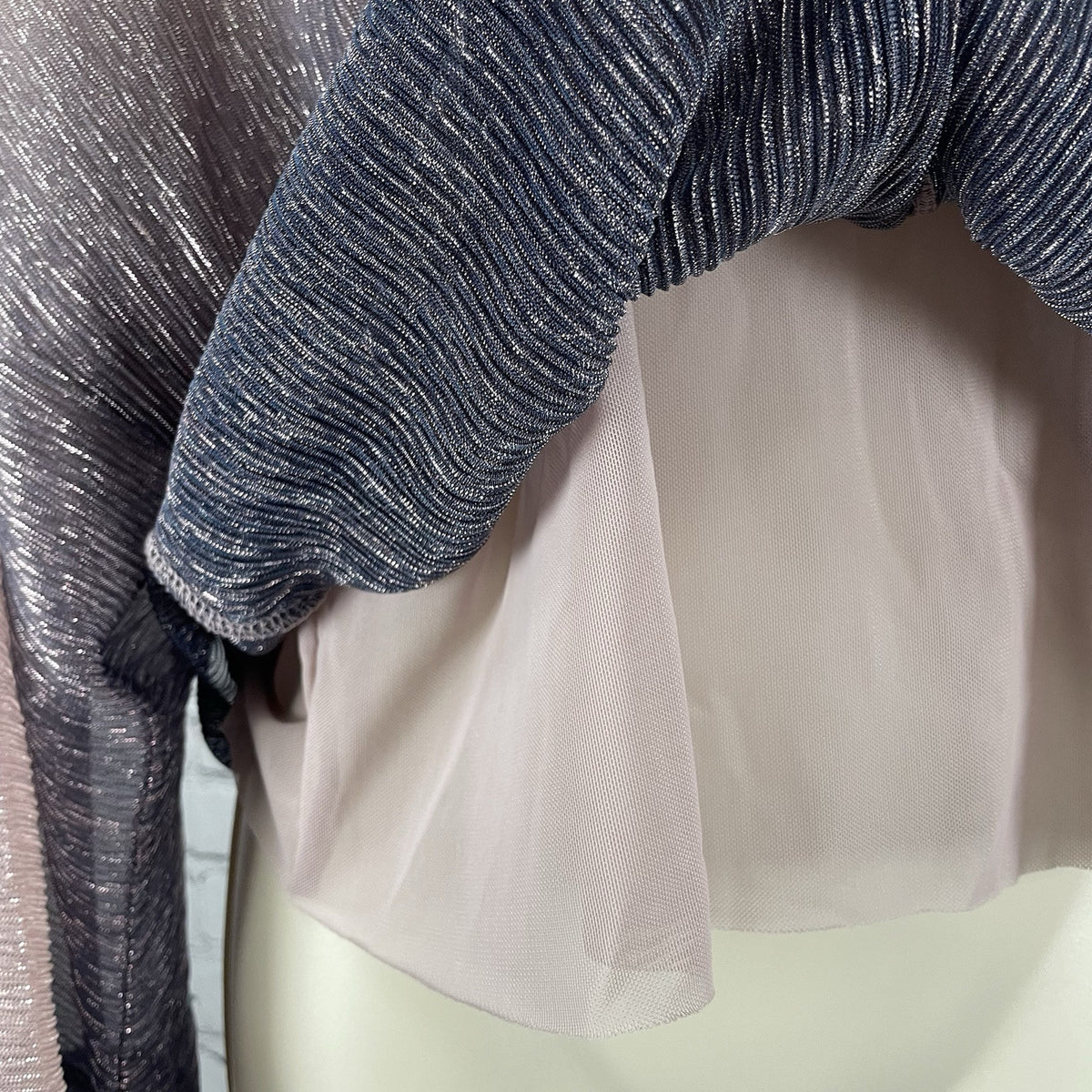 By Anthropologie Pink Ombré Shimmer Metallic Lightweight Blouse Top Size Small S