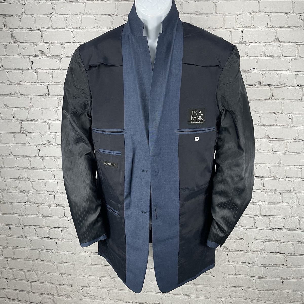 Jos A Bank Blue Wool Tailored Fit Travelers Collection Blazer Sportcoat 40L *rip
