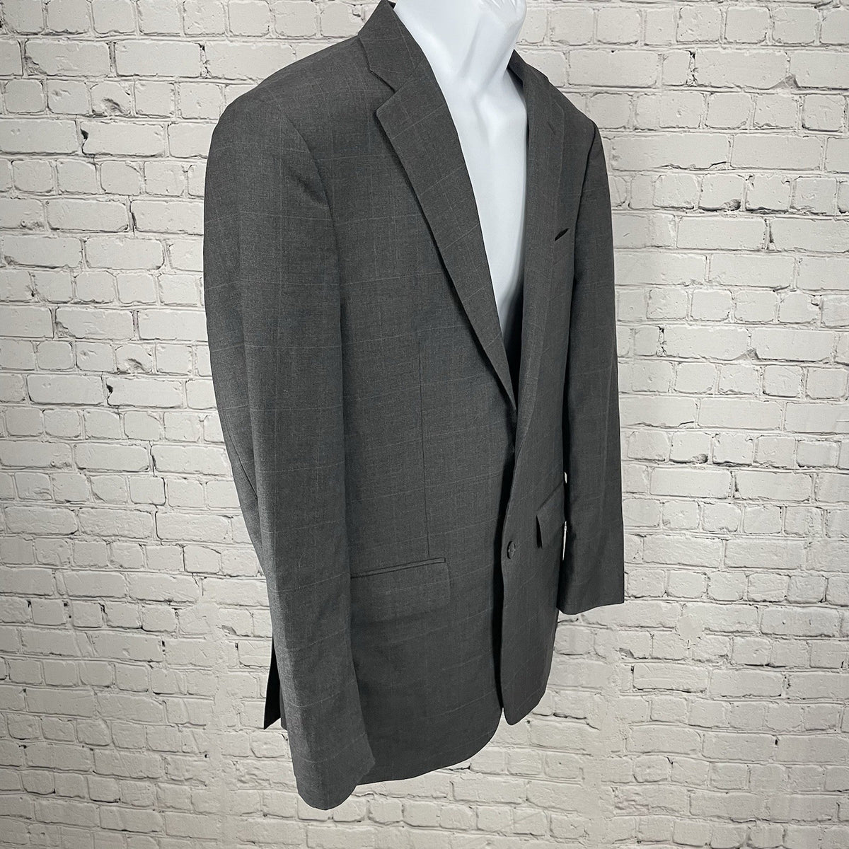 Jos A Bank Grey Wool Tailored Fit Traveler’s Collection Blazer Sport Coat 40L