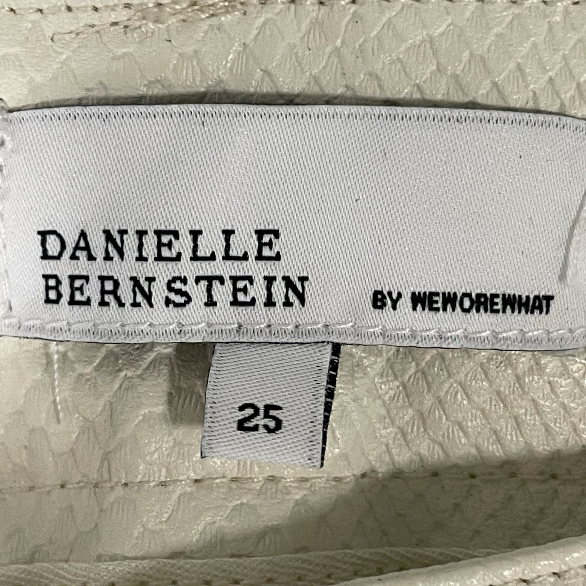 Danielle Bernstein Ivory Snake Print High Rise Straight Pants Size 25 (24x33)