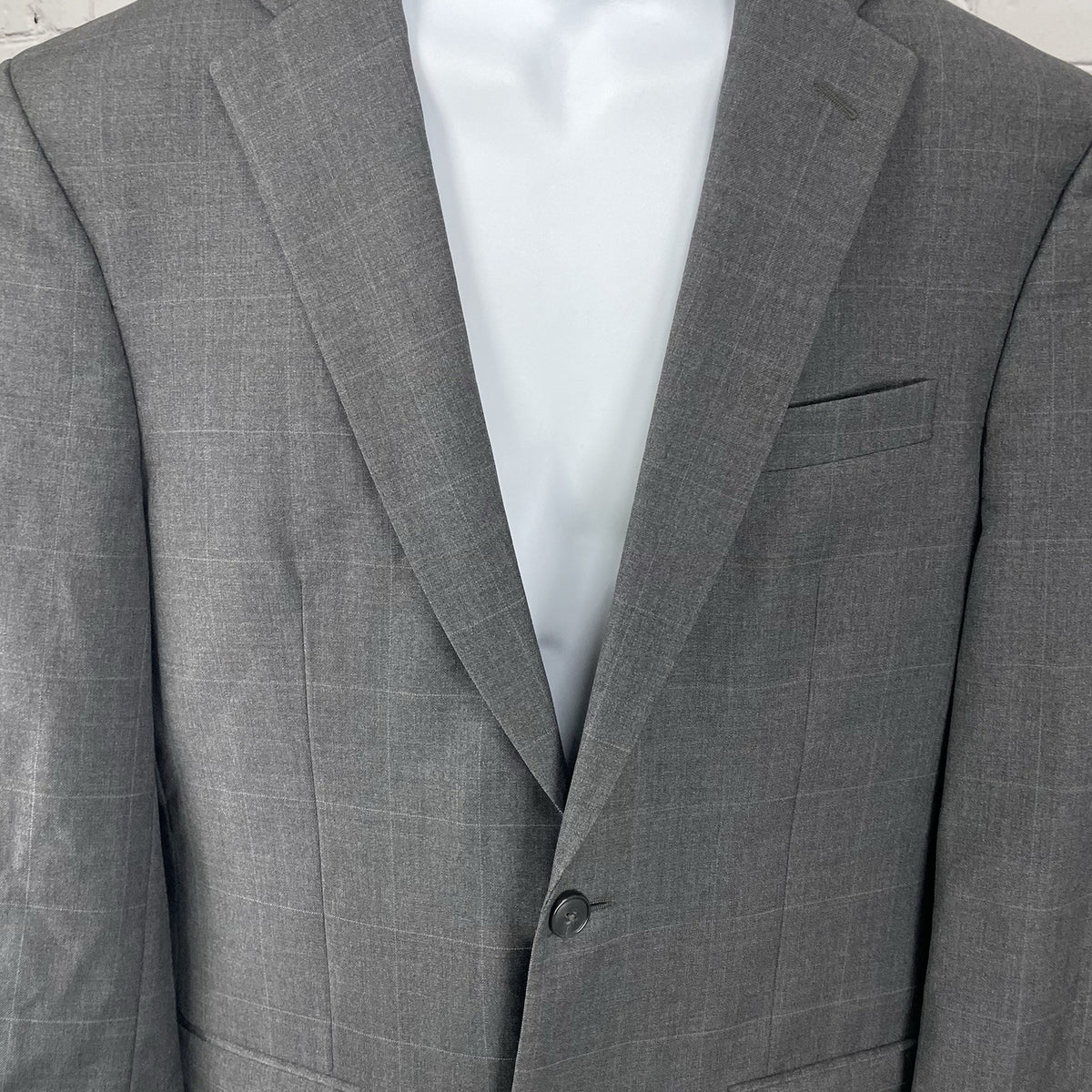 Jos A Bank Grey Wool Tailored Fit Traveler’s Collection Blazer Sport Coat 40L