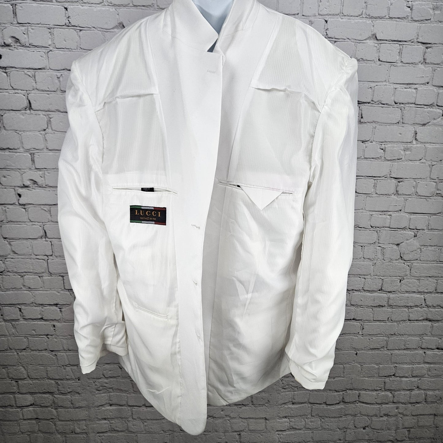Lucci Collezione Ivory White 3 Gold Button Ventless Notch Blazer Sport Coat 50L