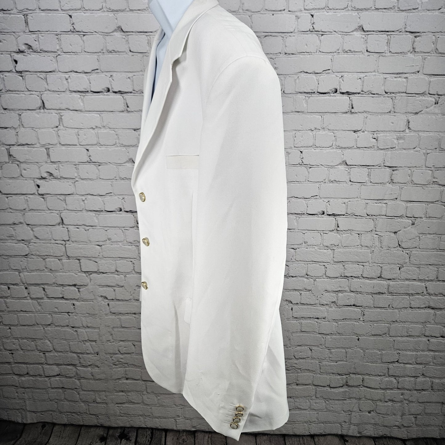 Lucci Collezione Ivory White 3 Gold Button Ventless Notch Blazer Sport Coat 50L
