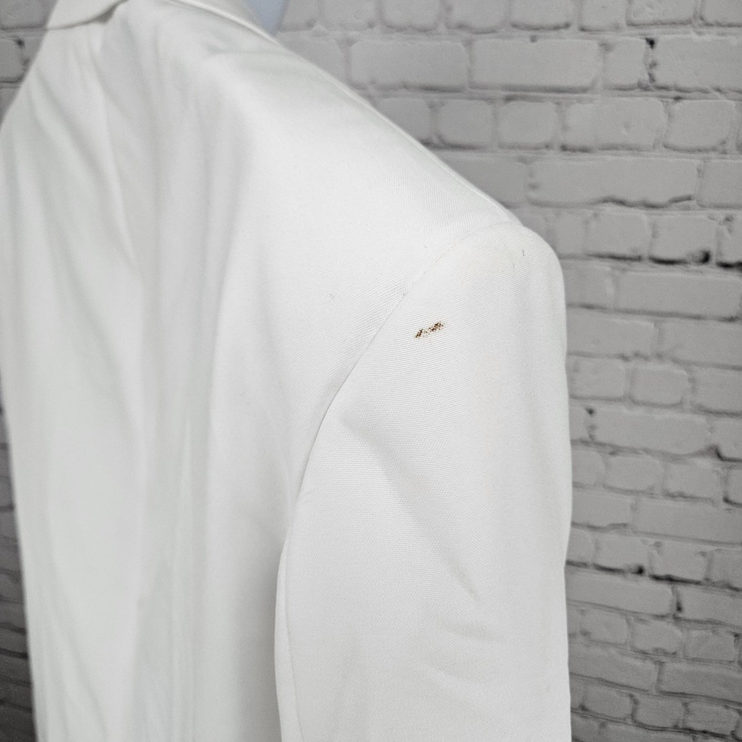 Lucci Collezione Ivory White 3 Gold Button Ventless Notch Blazer Sport Coat 50L