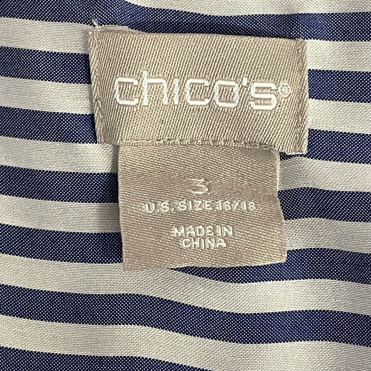 Chico’s Blue Striped Oyster Shell Button Up Shirt Flowy Size 3 US 16/18 Large L