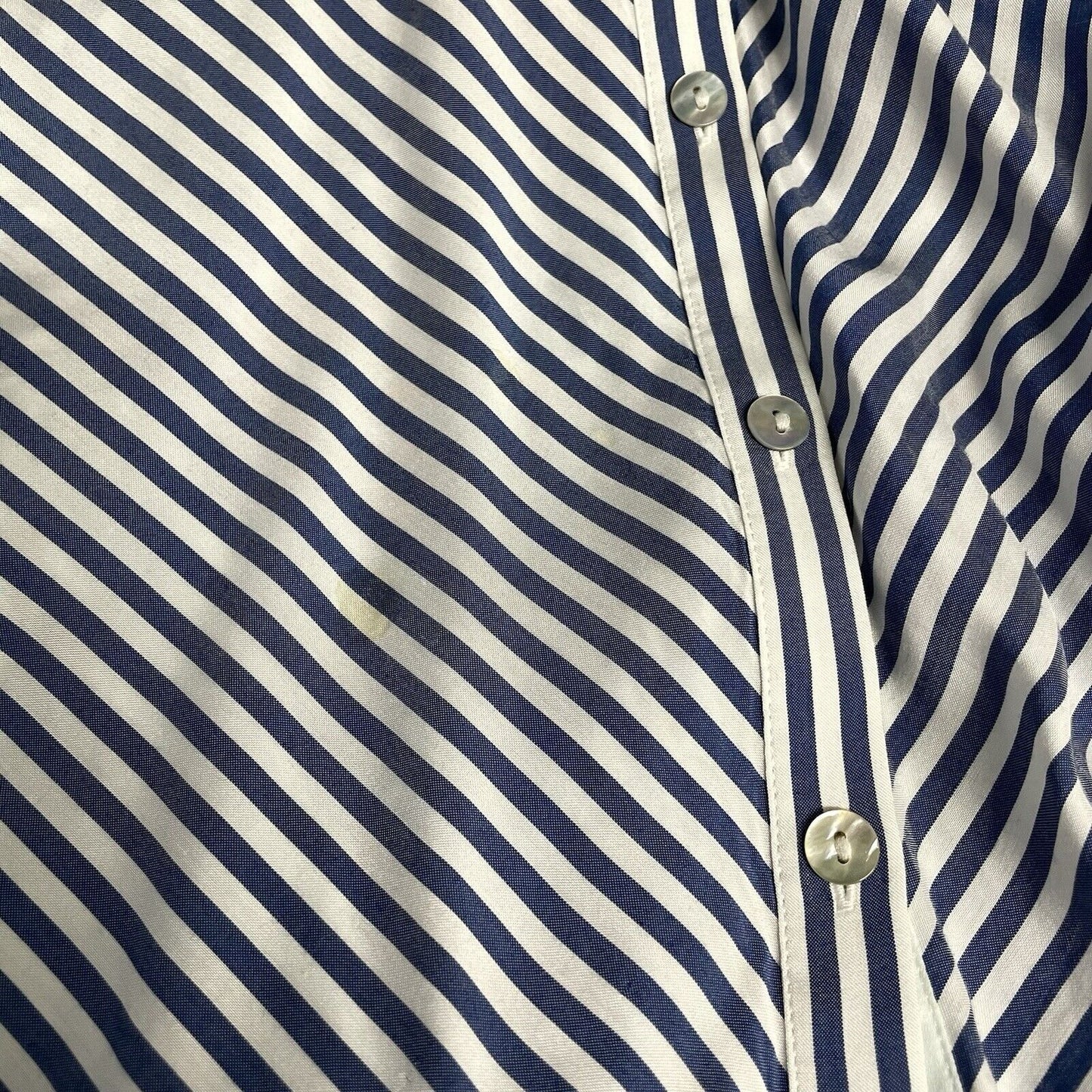 Chico’s Blue Striped Oyster Shell Button Up Shirt Flowy Size 3 US 16/18 Large L