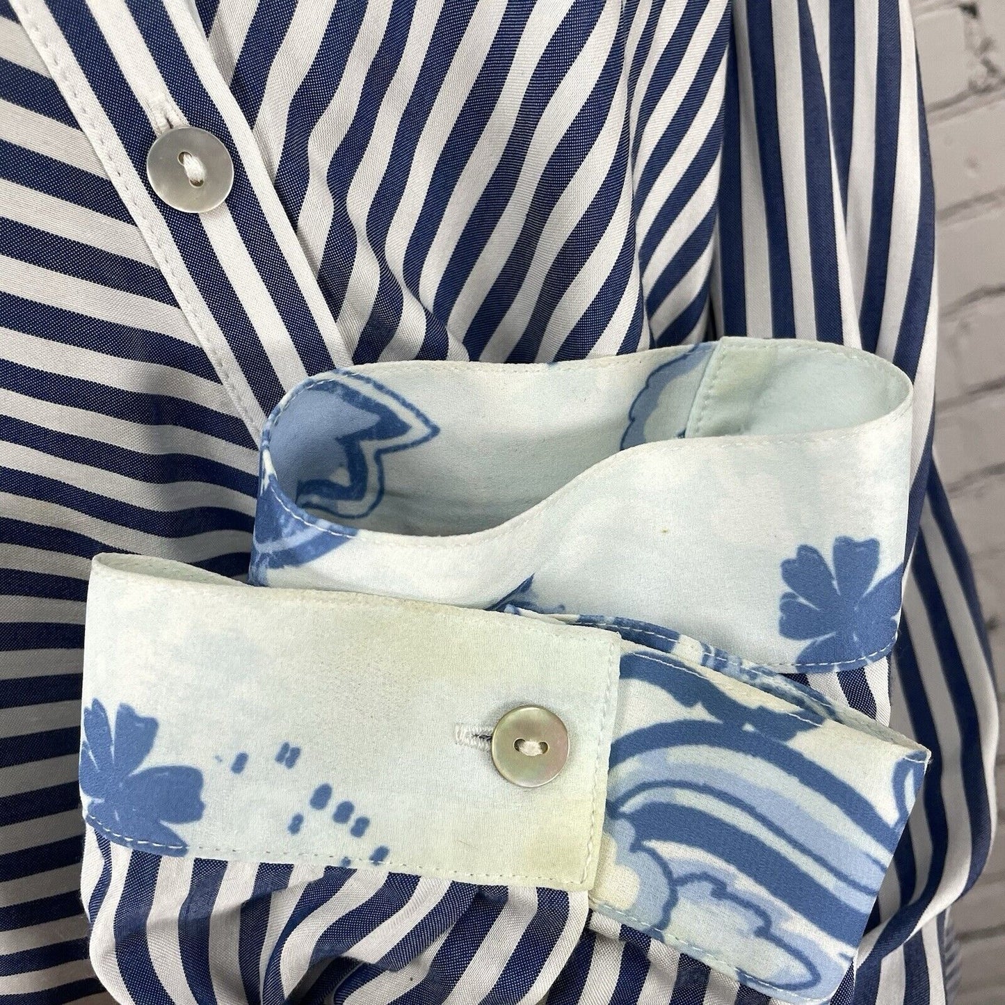 Chico’s Blue Striped Oyster Shell Button Up Shirt Flowy Size 3 US 16/18 Large L