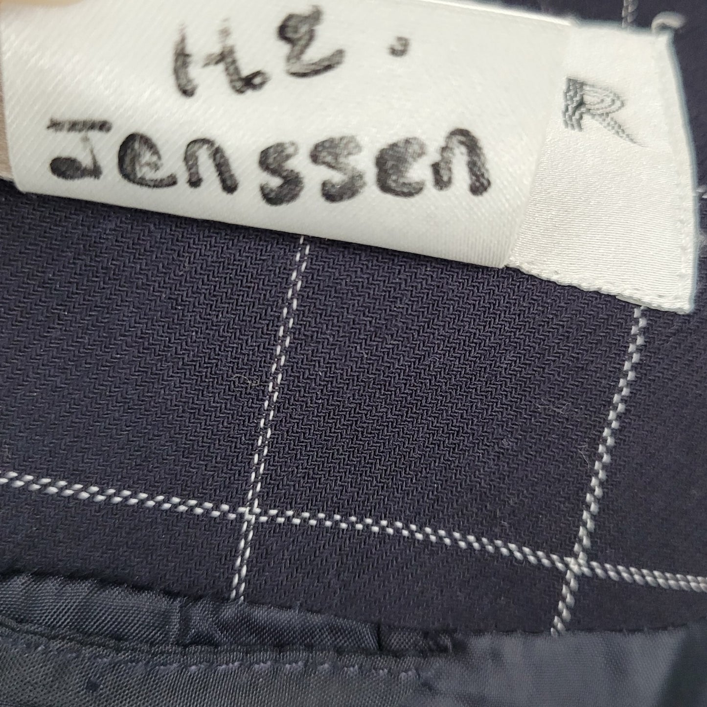 Jaeger Black Pure New Wool Windowpane Buttoned Collarless Suit Jacket Size 12