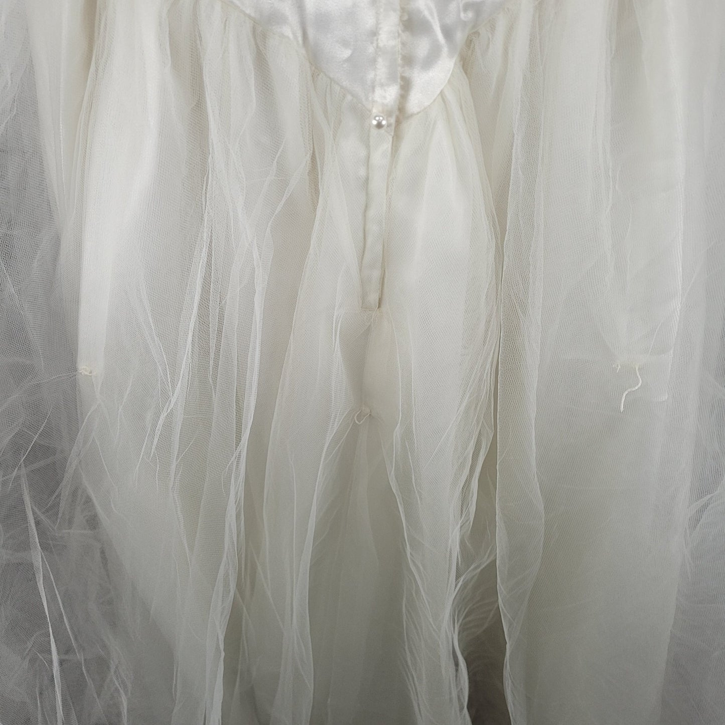 VTG Bonny Ivory Lace Beaded Embroidered Bodice Tulle Skirt Wedding Gown Dress 10