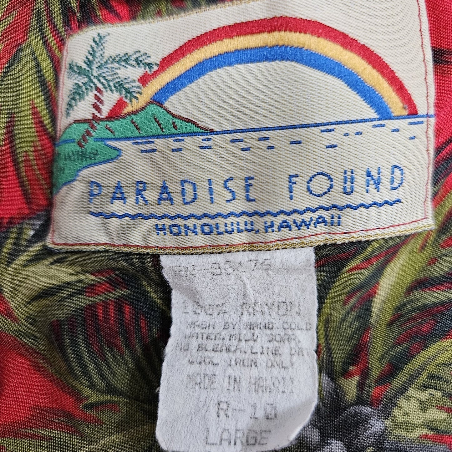 VTG Paradise Found Red Palm Tree Hawaiian Short Sleeve Button Up Shirt USA Large