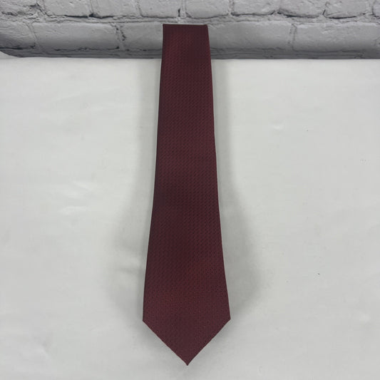 Nicole Miller New York Red 100% Polyester Neck Tie Hand Made 58”x3”