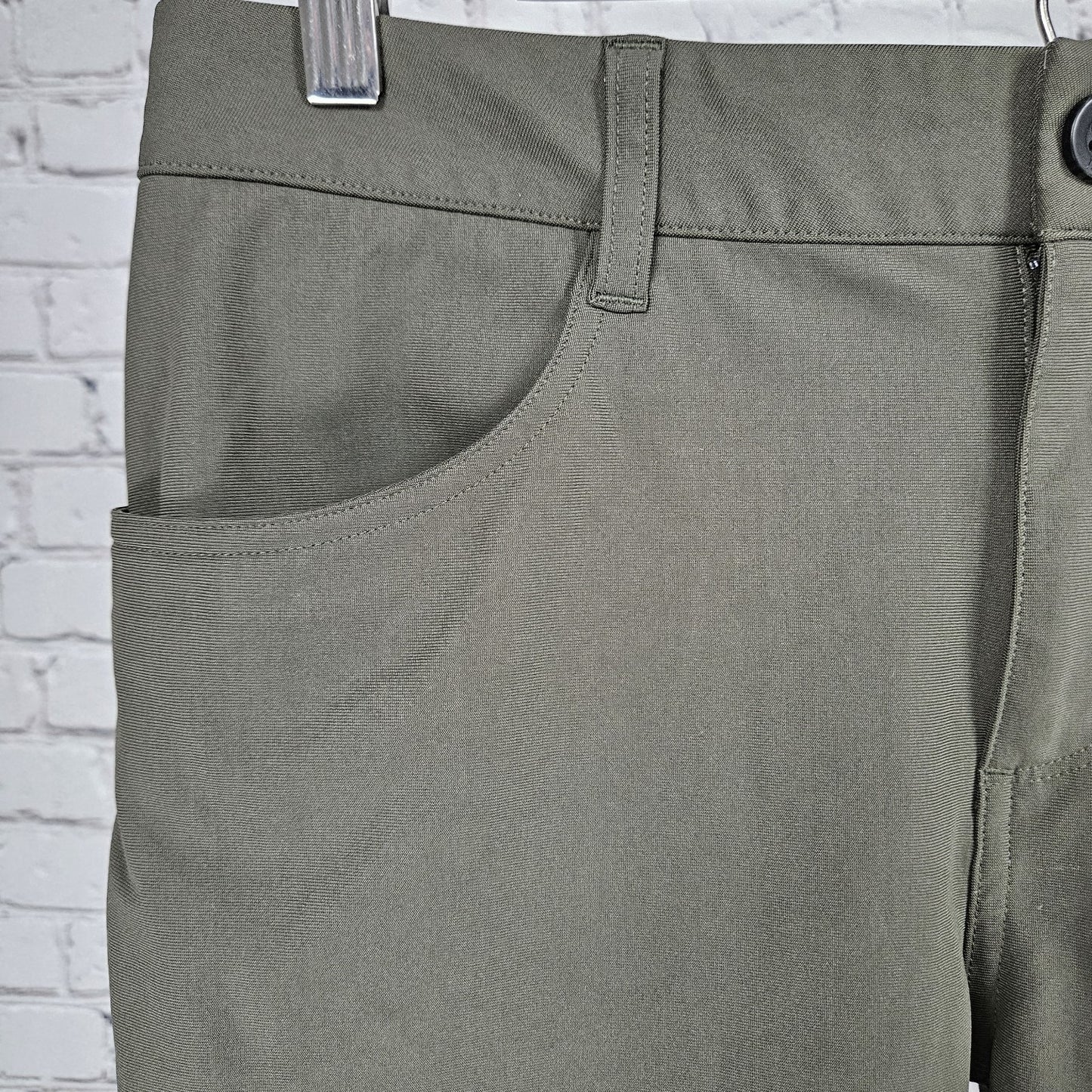 Vuori Green V430 Straight Leg Stretch Zip Pocket Casual Chino Pants 30 (30x29)