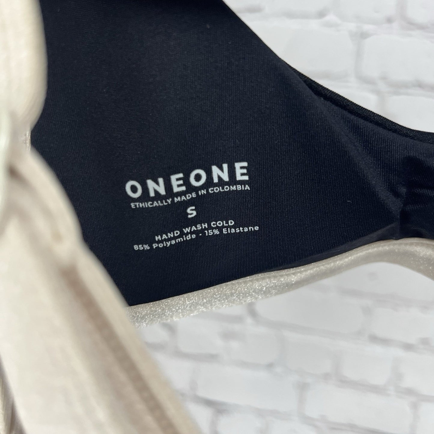 ONEONE Swimwear Black Cream Trim Low Cut Bikini Top Beach Swim Small S