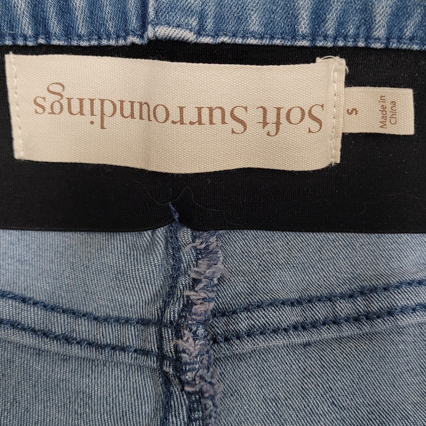 Soft Surroundings Blue Pull On Elastic Waist Stretch Jeans Size Small (28x30.5)