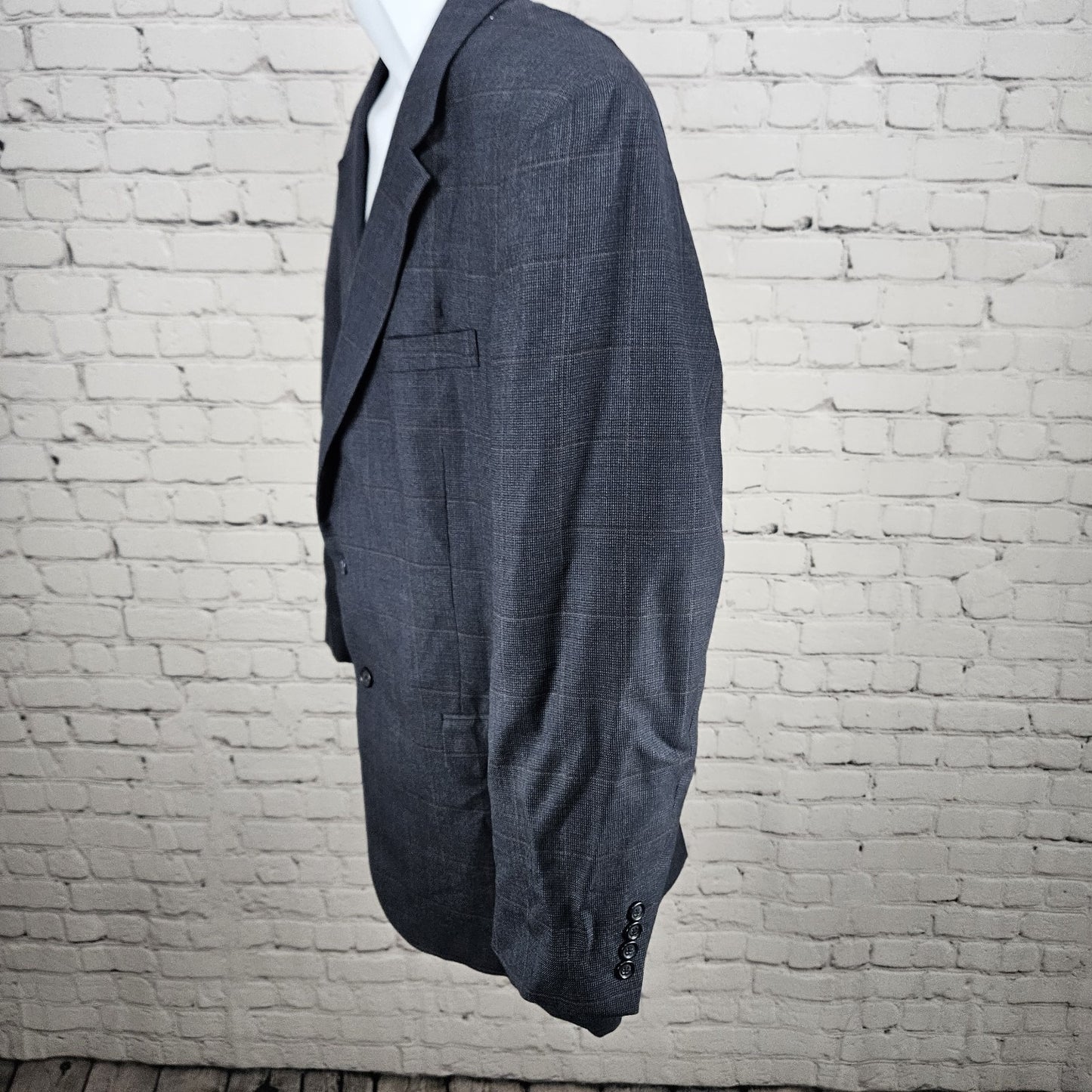 Jos A Bank Blue 100% Wool Windowpane 2 Button Vented Notch Blazer Sport Coat 46R