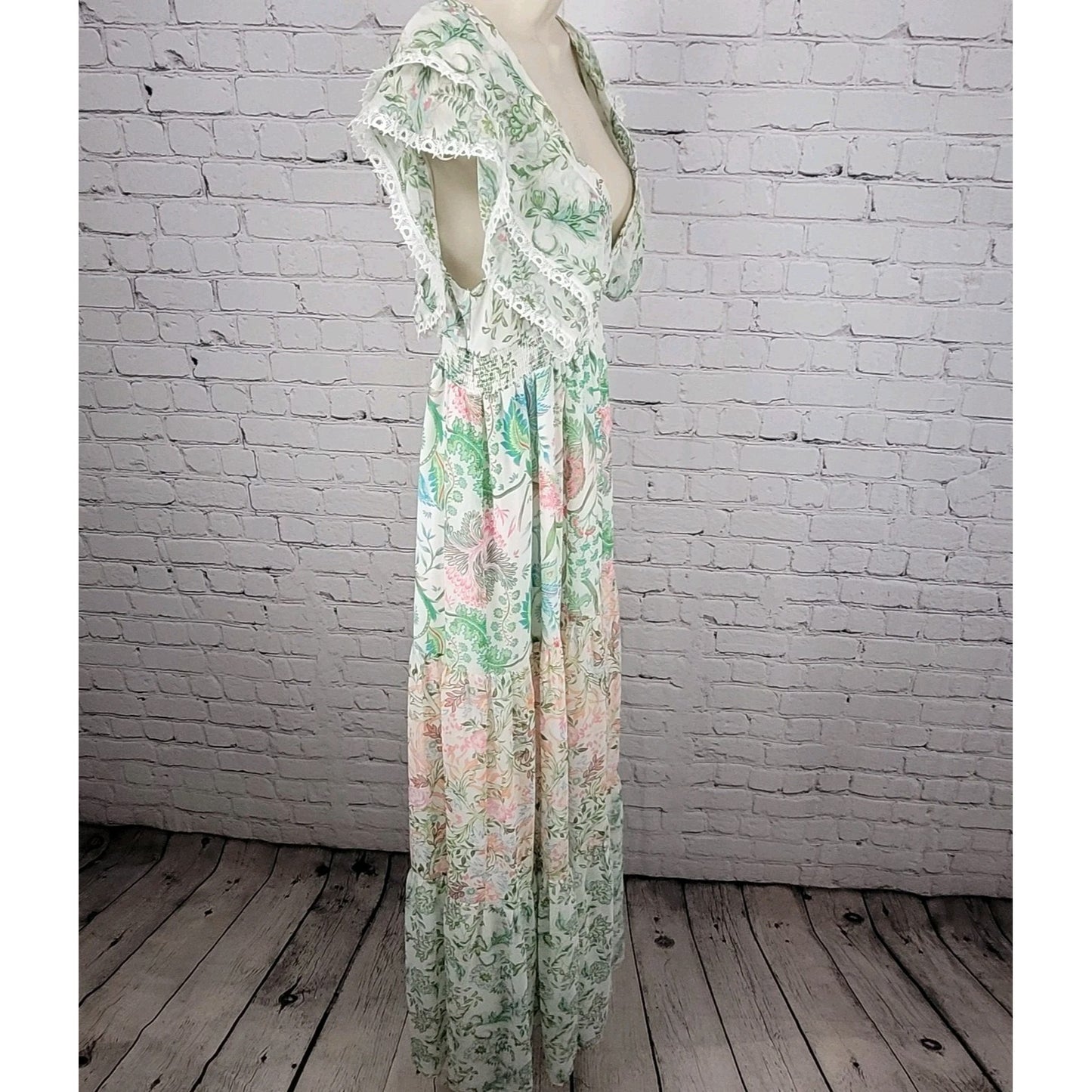 House Of Harlow 1960 Multicolor Floral Lightweight Empire Waist Sun Dress Small