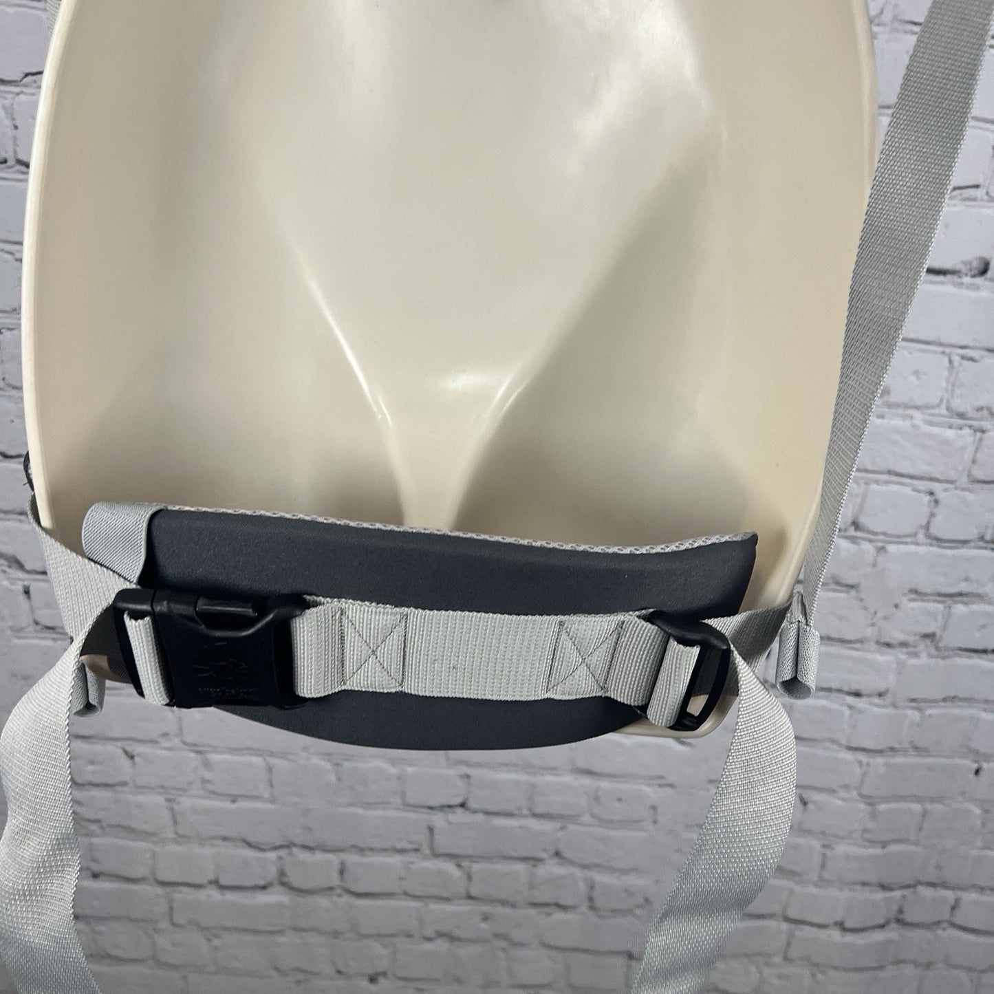 ErgoBaby Four Position 360 Cool Air Carbon Grey Baby Child Adjustable Carrier