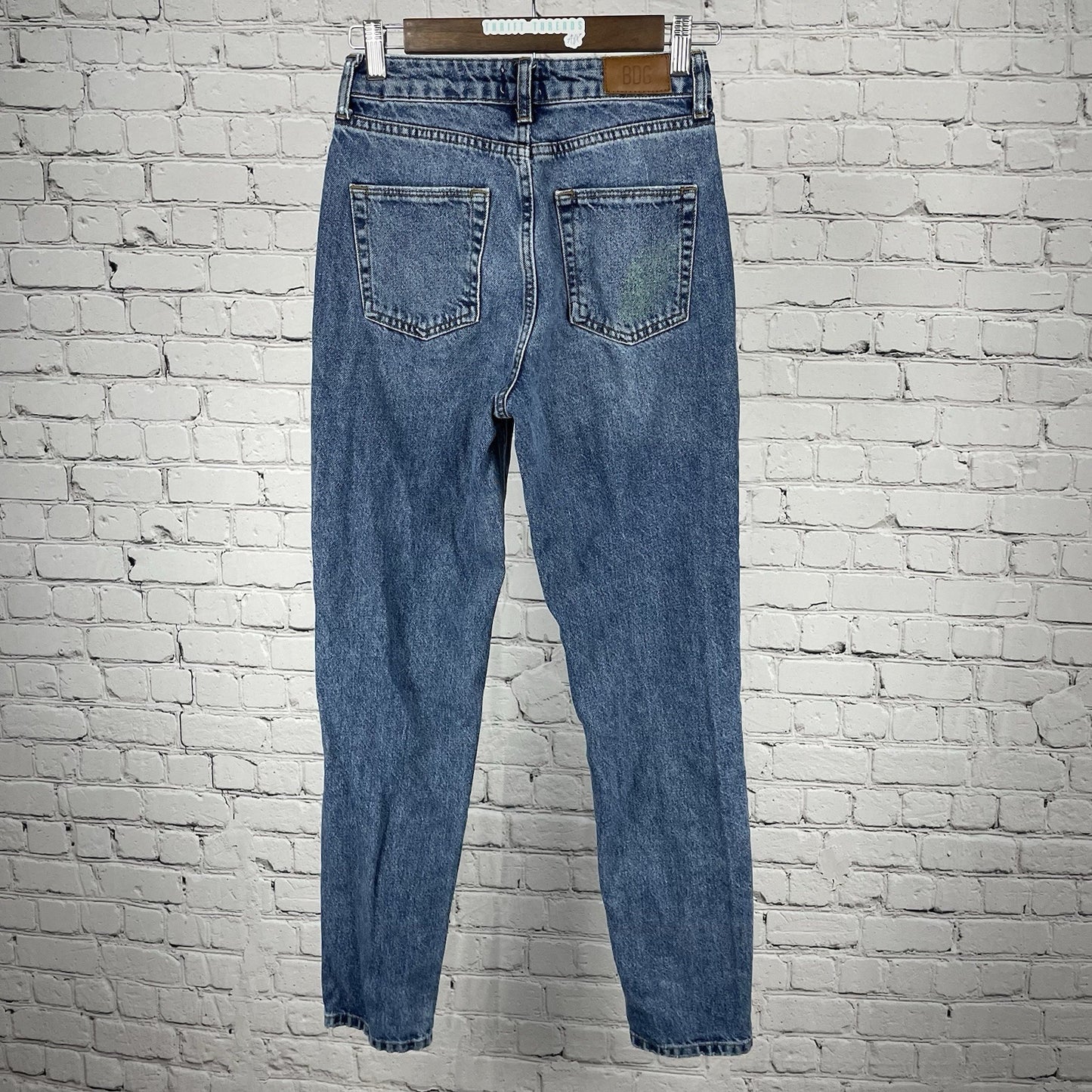 BDG Urban Outfitters Blue Denim 100% Cotton Mom Jeans Tapered Hi-Rise Size 24x28