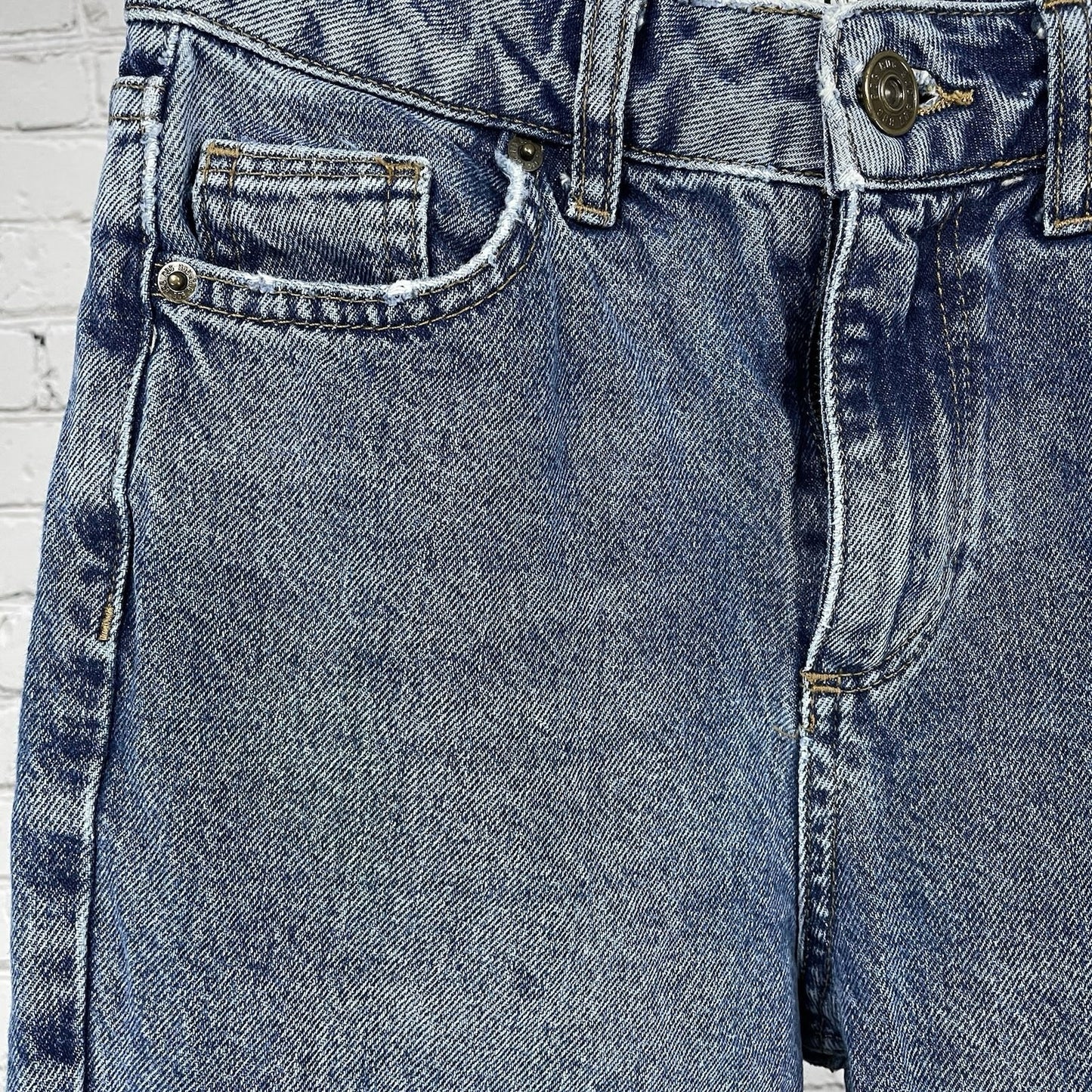 BDG Urban Outfitters Blue Denim 100% Cotton Mom Jeans Tapered Hi-Rise Size 24x28