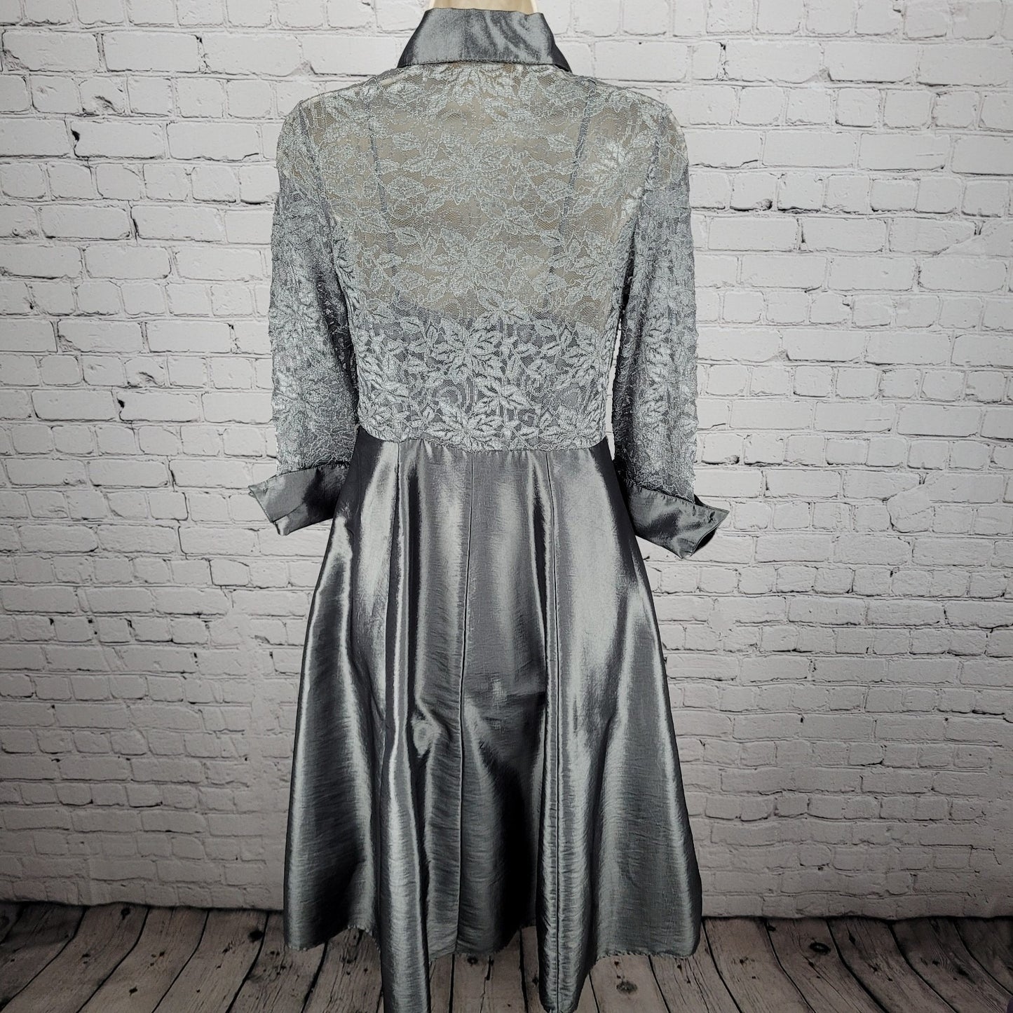 Eliza J Grey Lace 3/4 Sleeve Overlay Rhinestone Button A-Line Dress 2 *cut strap