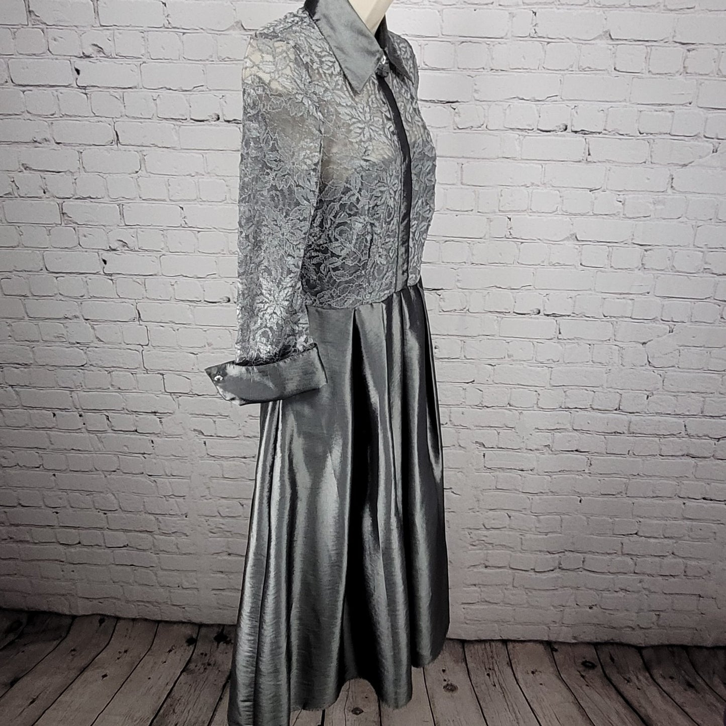 Eliza J Grey Lace 3/4 Sleeve Overlay Rhinestone Button A-Line Dress 2 *cut strap