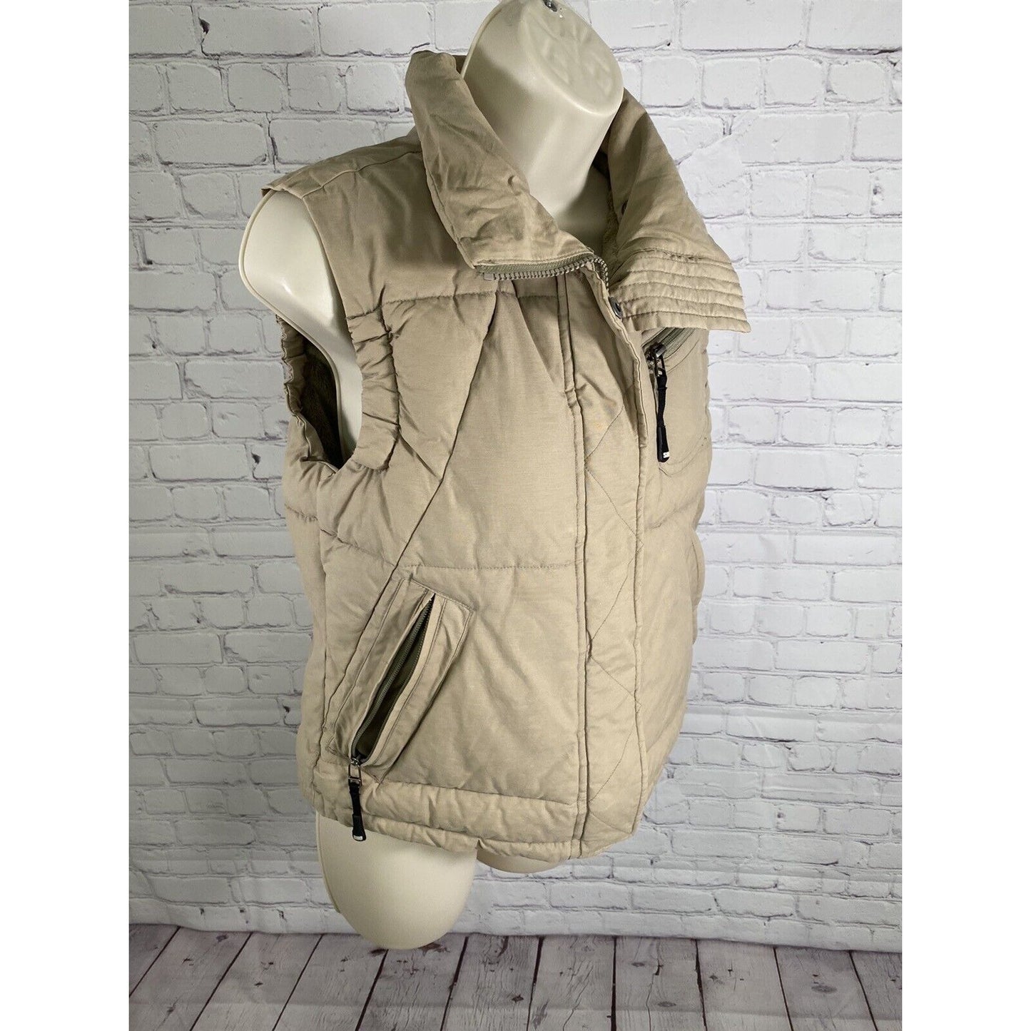 Top Shop Snowear Light Brown Full Zip Snap Close Collared Winter Vest Women’s 6