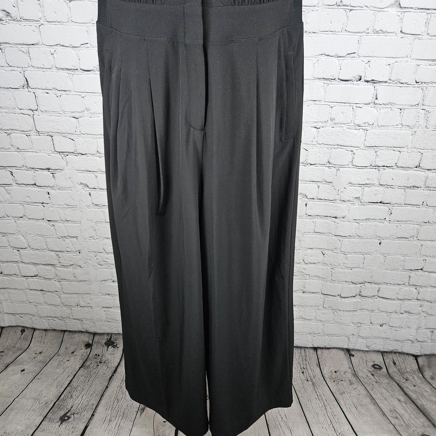 Athleta Black Pleated Wide Leg Front Zip Sleeveless Stretch 1 Piece Jumper 10P