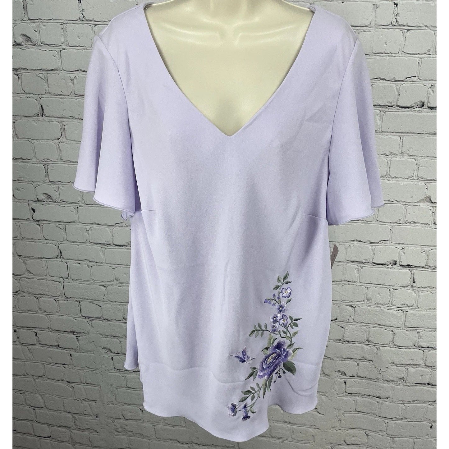 NWD Dressbarn Purple Embroidered Floral Flutter Short Sleeve Blouse Top Size 16W