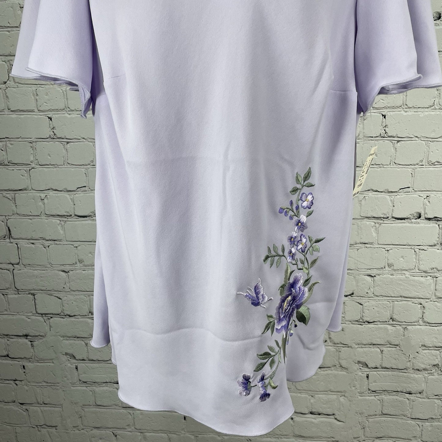 NWD Dressbarn Purple Embroidered Floral Flutter Short Sleeve Blouse Top Size 16W