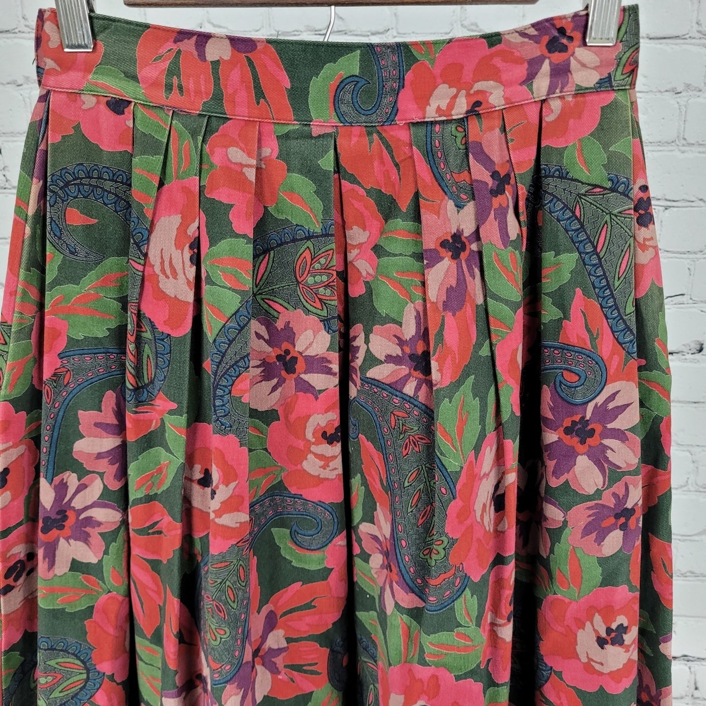 VTG Charter Club Jane Justin Green Floral Paisley Pleated Skirt Size 6 (25x33)