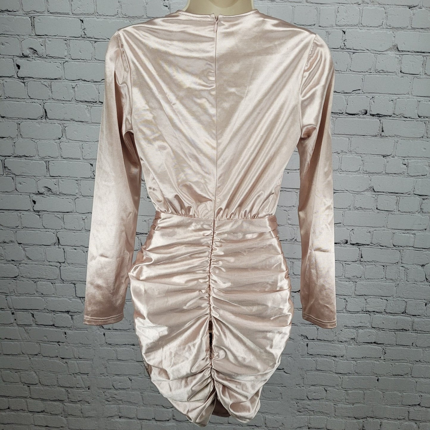 NWD Club London Pink Satin Stretch Plunge Long Sleeve Bodycon Dress Size 4