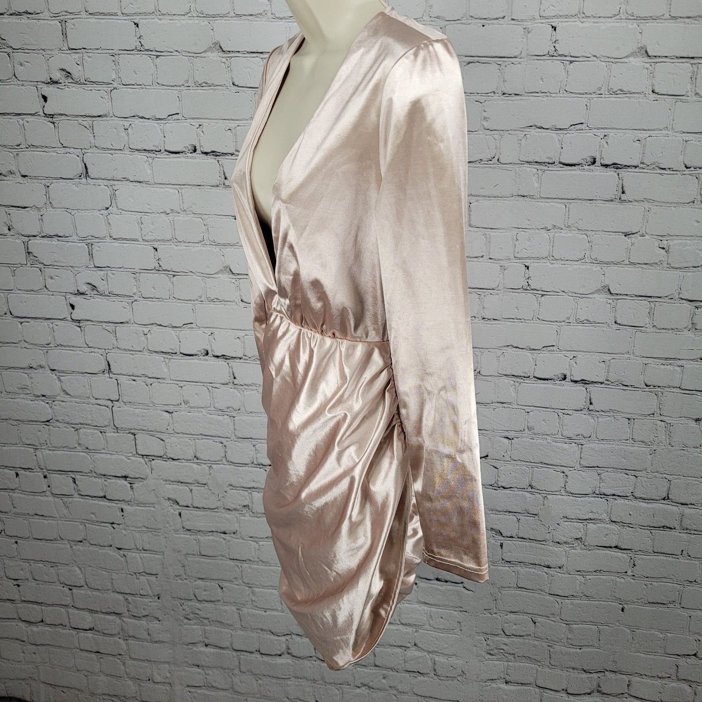 NWD Club London Pink Satin Stretch Plunge Long Sleeve Bodycon Dress Size 4