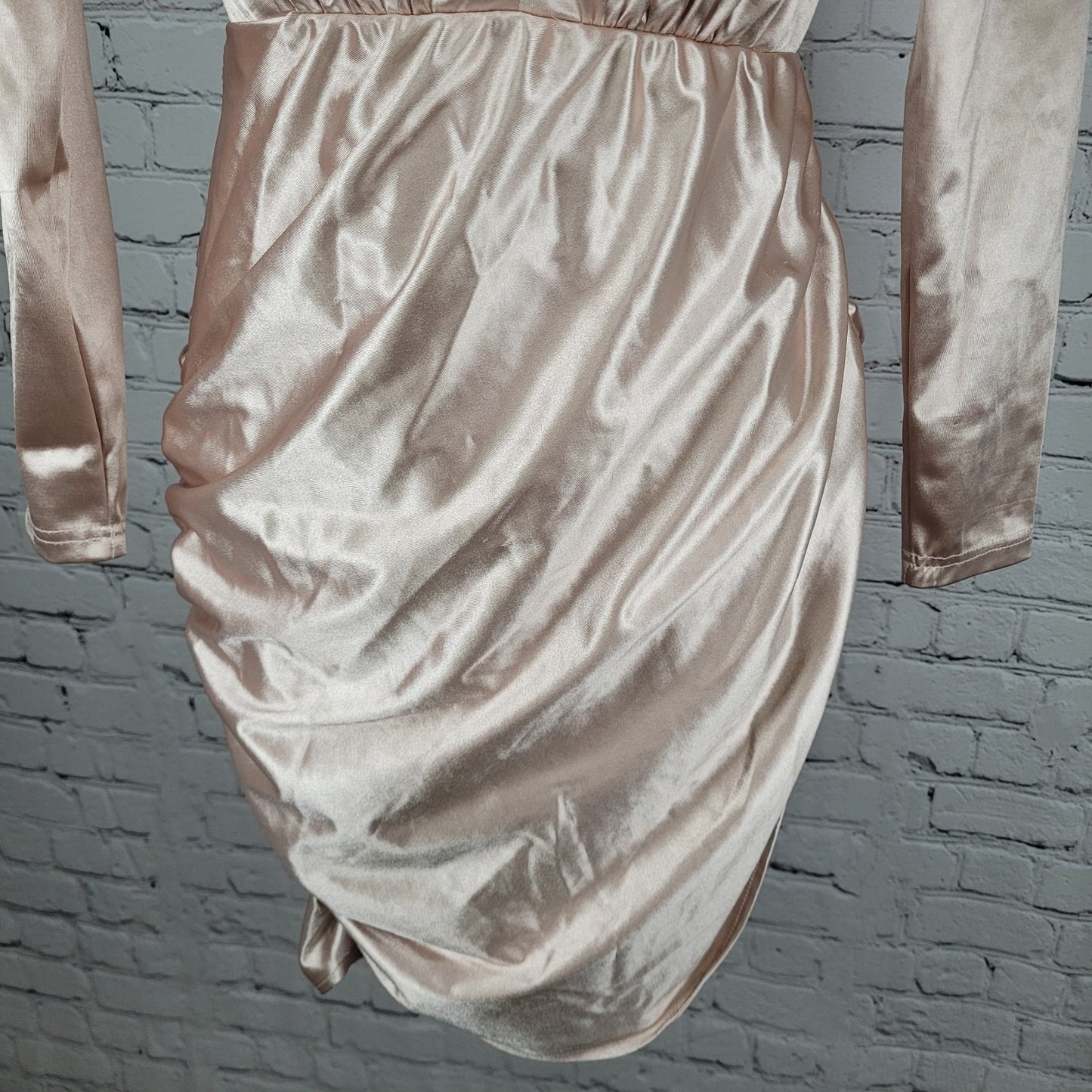 NWD Club London Pink Satin Stretch Plunge Long Sleeve Bodycon Dress Size 4