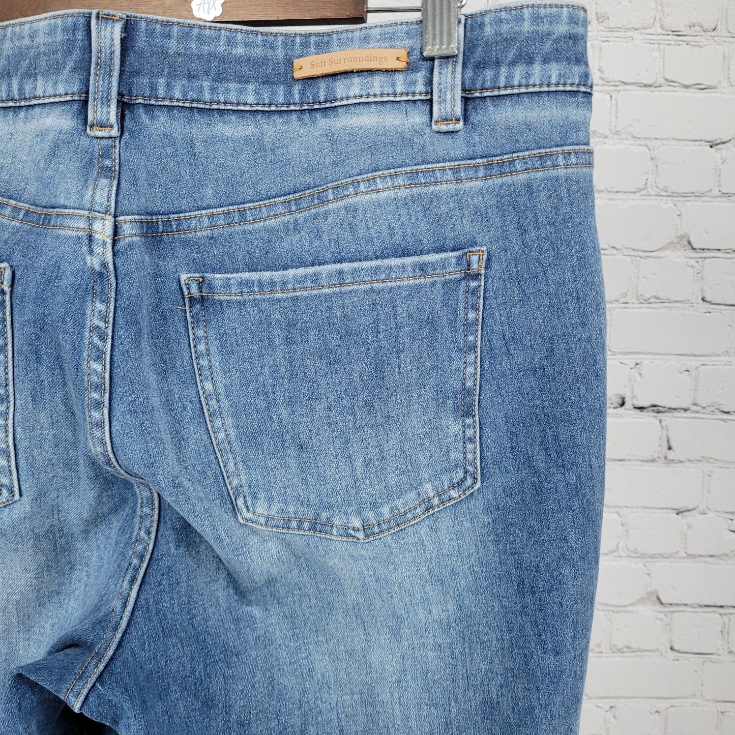 Soft Surroundings Blue Distressed High Rise Stretch Jeans Large L (35x30)