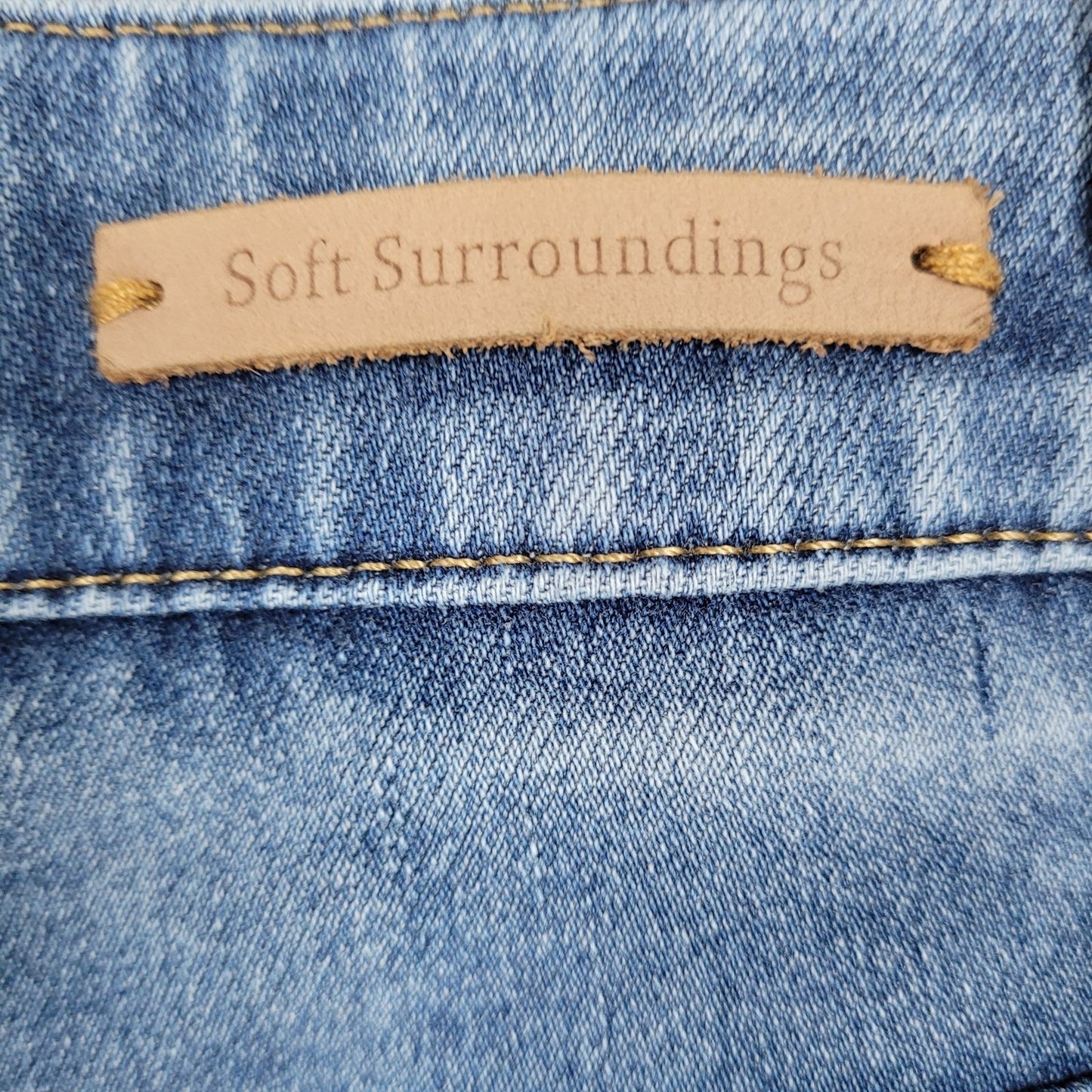 Soft Surroundings Blue Distressed High Rise Stretch Jeans Large L (35x30)