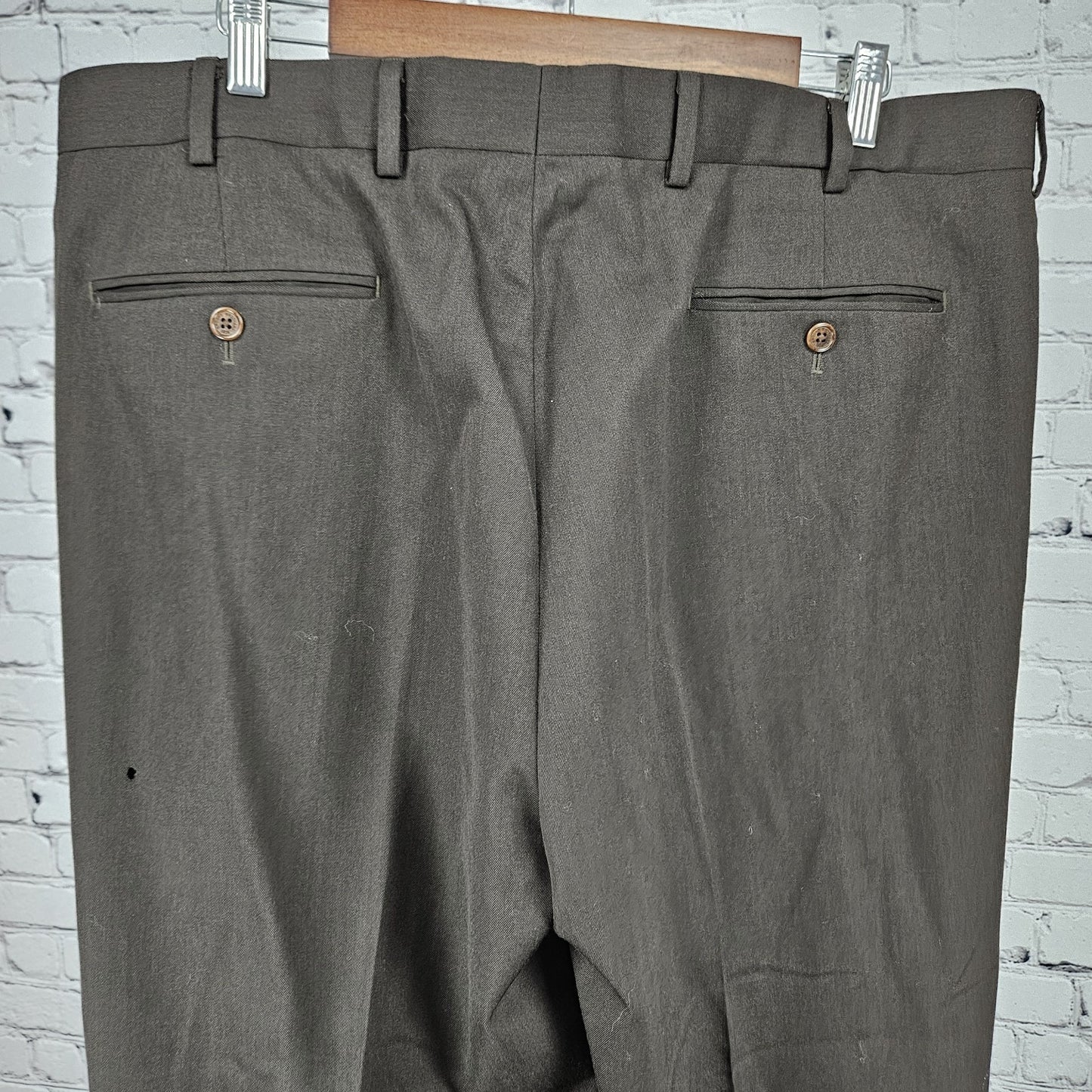 Brooks Brothers Brown Wool Madison 1818 Pleated Dress Pants 40 (38x30) *Hole