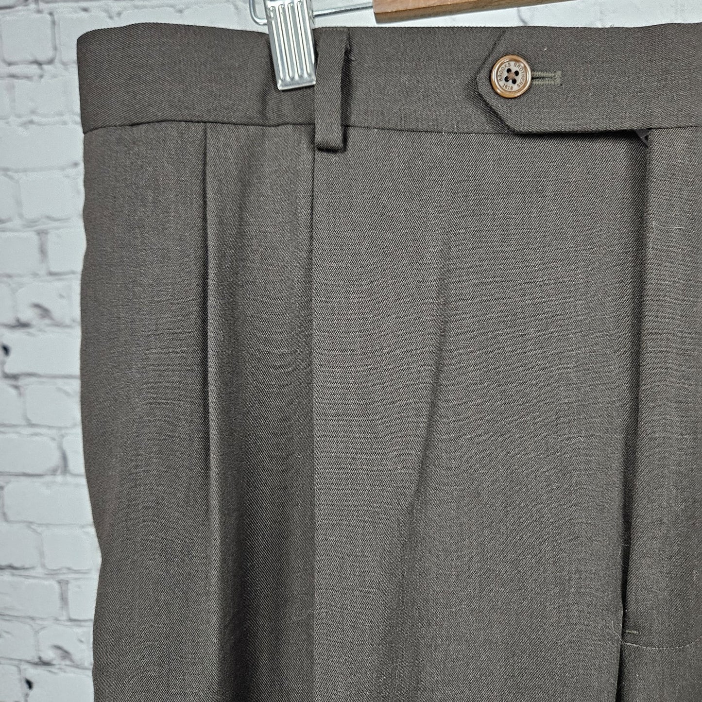 Brooks Brothers Brown Wool Madison 1818 Pleated Dress Pants 40 (38x30) *Hole