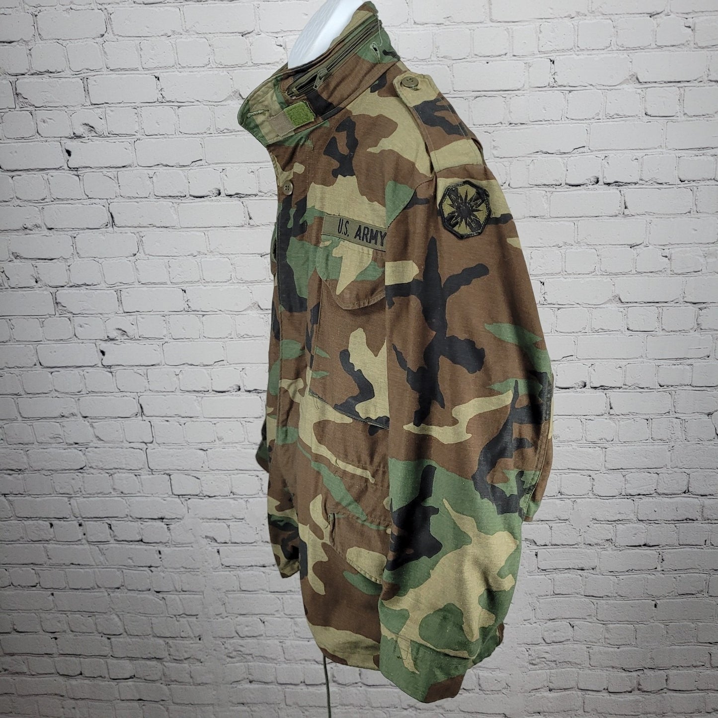 US Army Camo Cold Weather Field Jacket Zip Snap Military Army Medium M