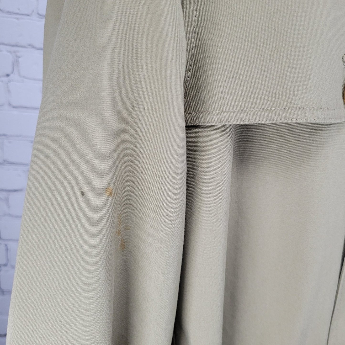 VTG Oleg Cassini Tan Brown Buttoned Belted Removable Liner Trench Coat 44R