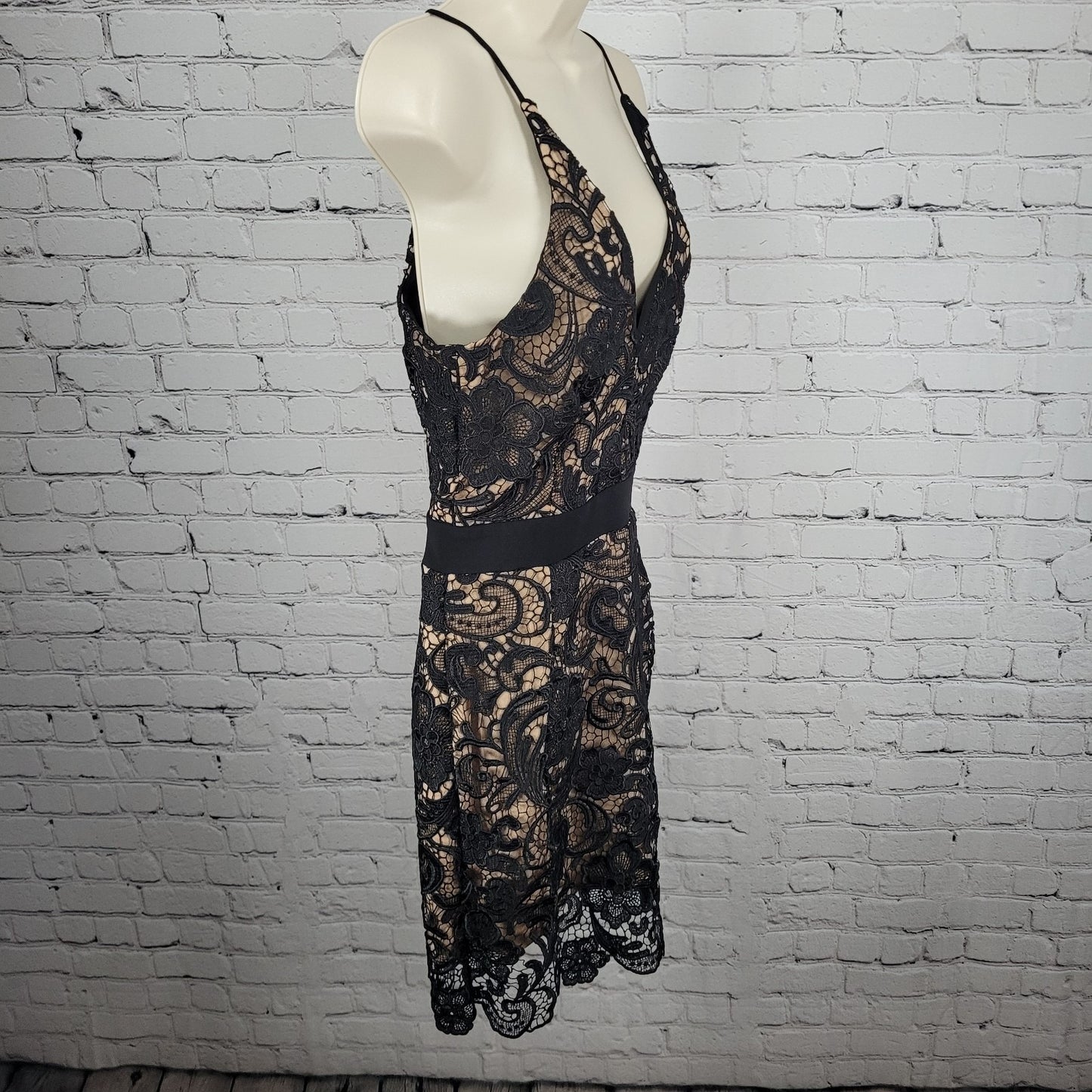 Dress The Population Black Crochet Lace Overly Strappy Plunge Dress USA Medium M