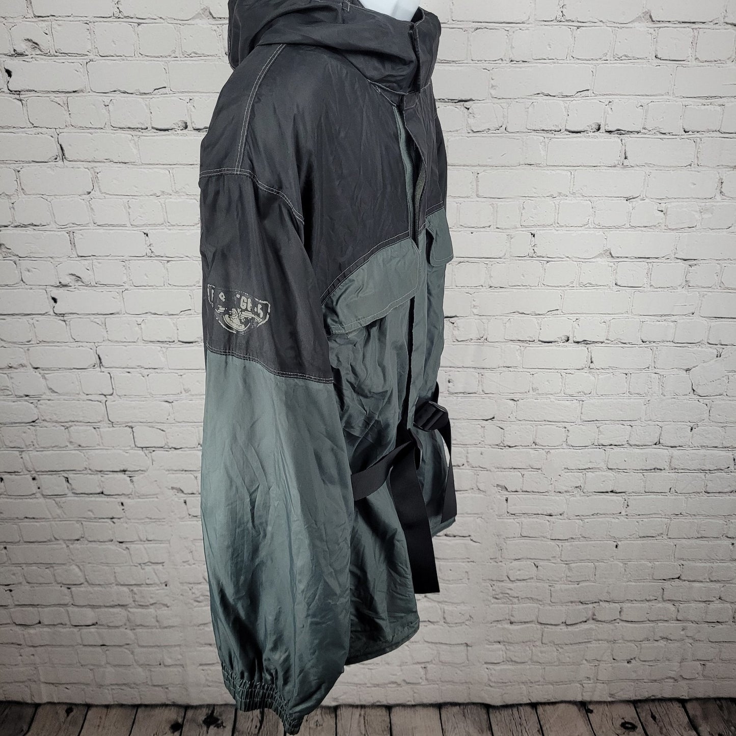 First Gear Premium Riding Equipment Intersport Hooded Rainman Jacket Size XL