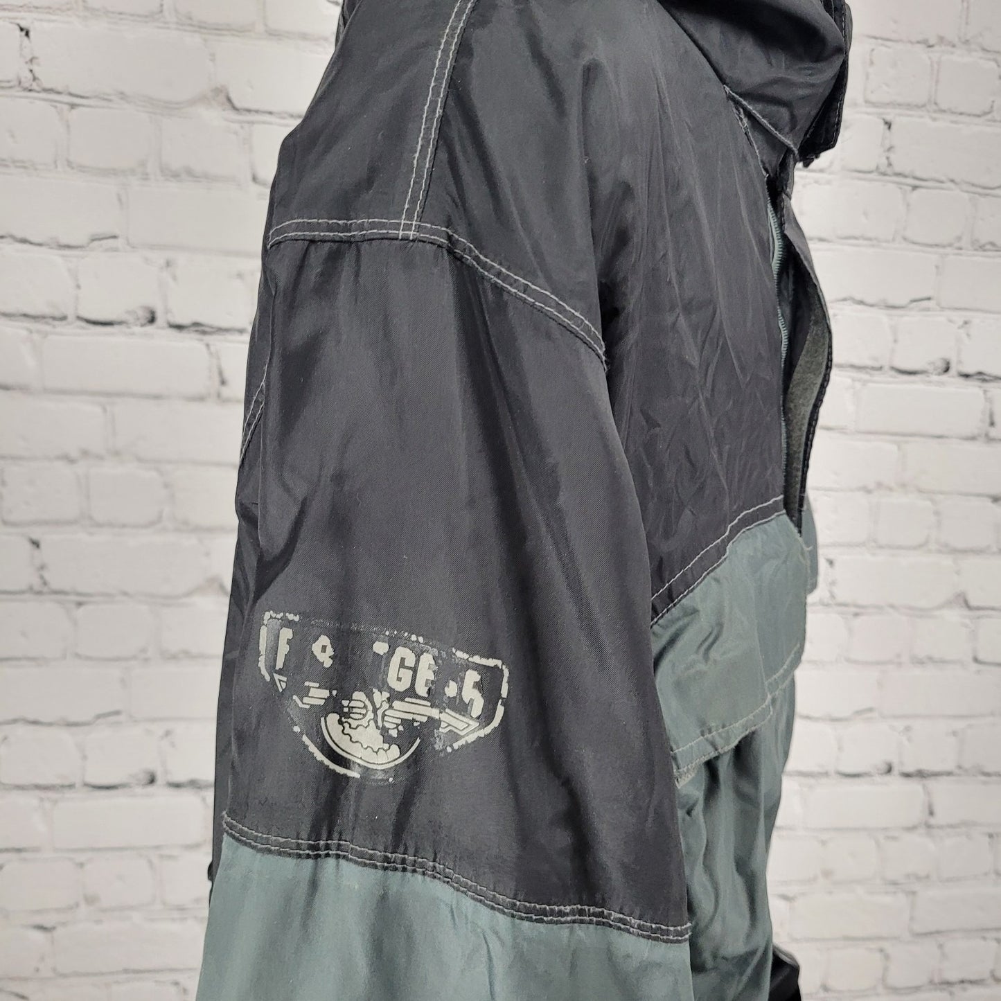 First Gear Premium Riding Equipment Intersport Hooded Rainman Jacket Size XL