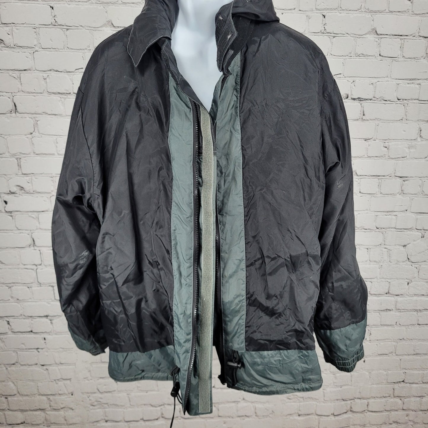 First Gear Premium Riding Equipment Intersport Hooded Rainman Jacket Size XL