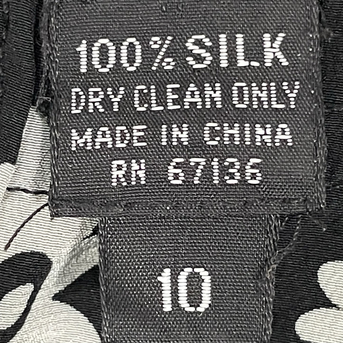 Black Floral 100% Silk Daisy Chiffon Lightweight Short Sleeve Blouse Top Size 10