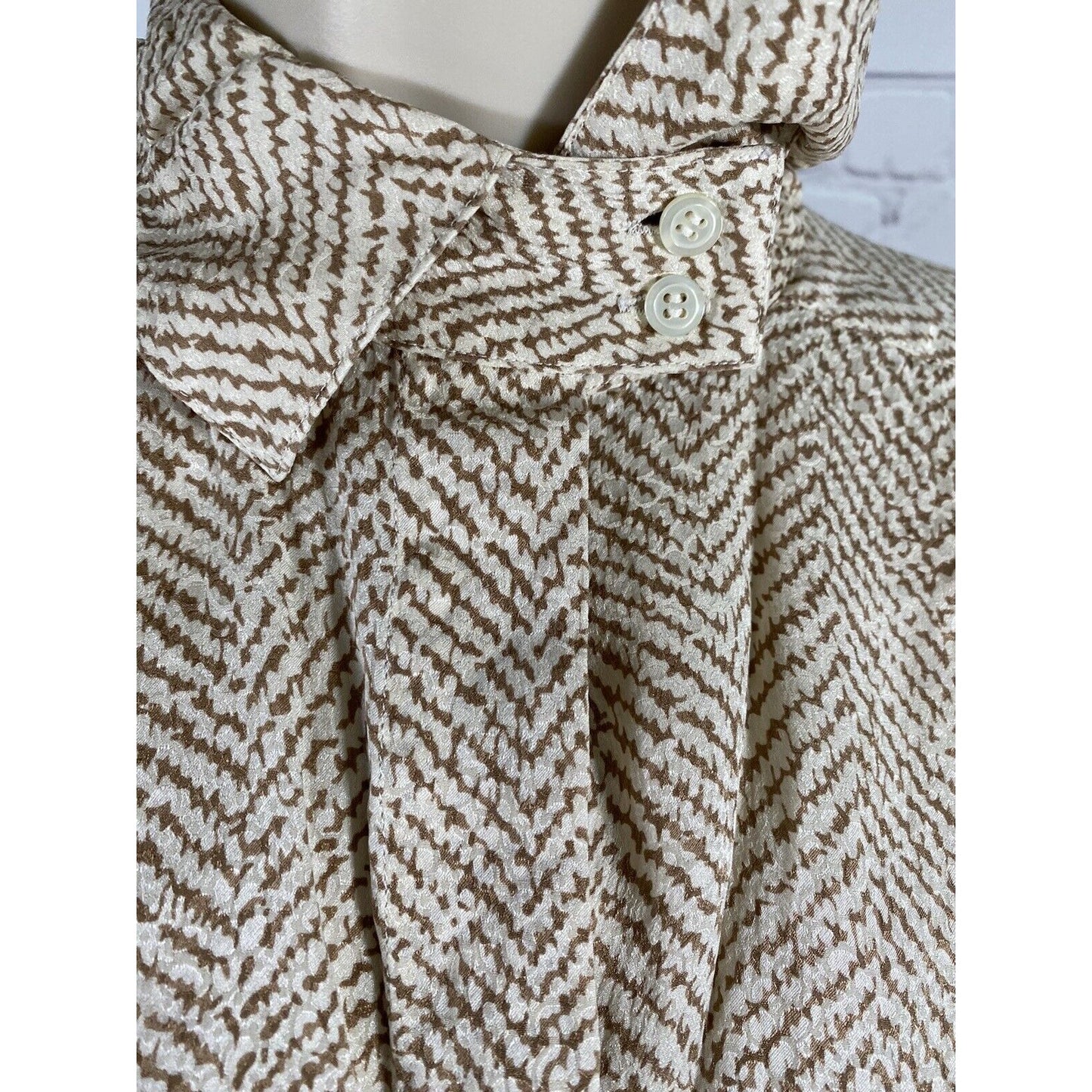 Vintage Oval Room All Silk Brown White Long Sleeve Button Up High Neck Shirt 10
