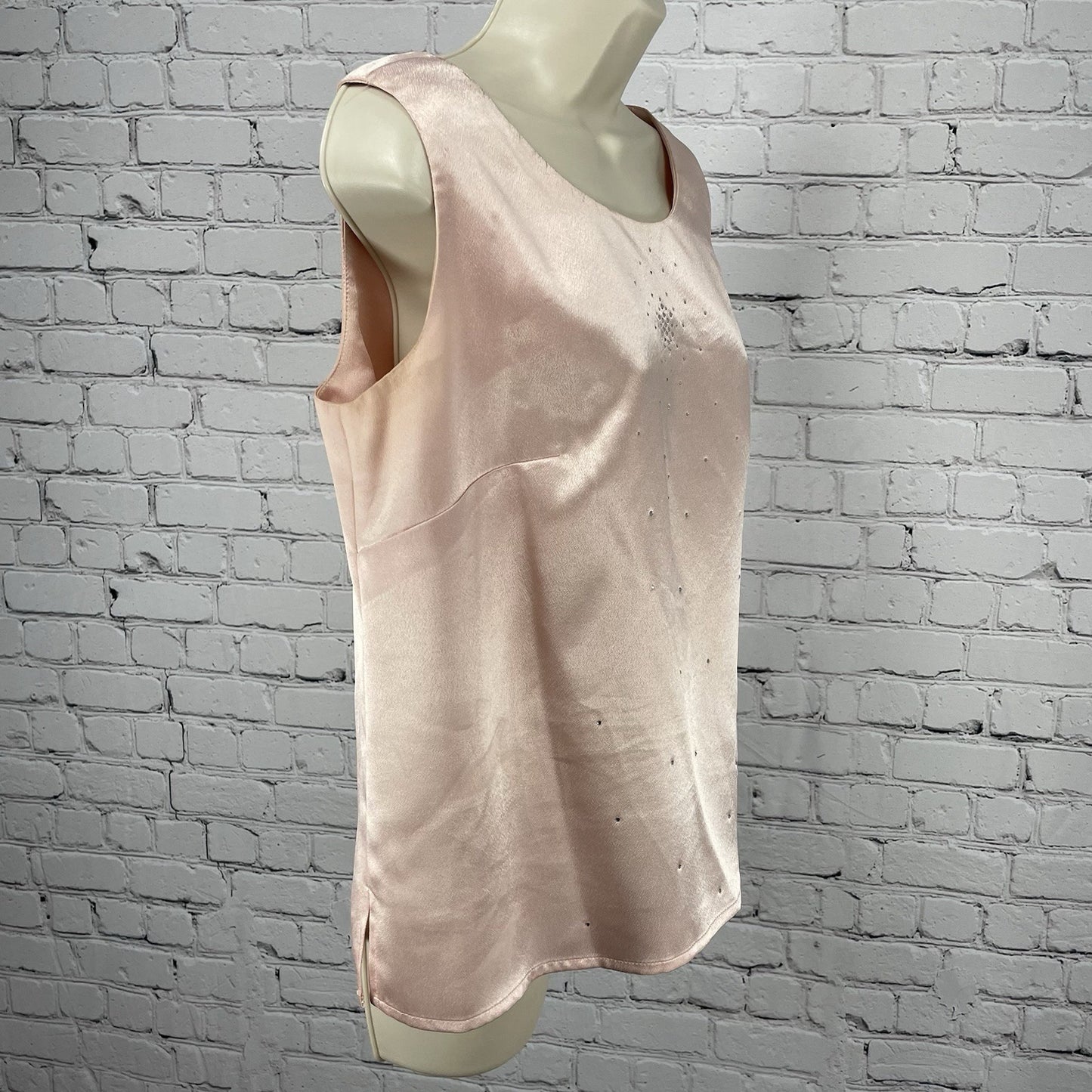 VTG Clara Clara By Vinette Pink Rhinestone Accent Sleeveless Blouse Top Size 10