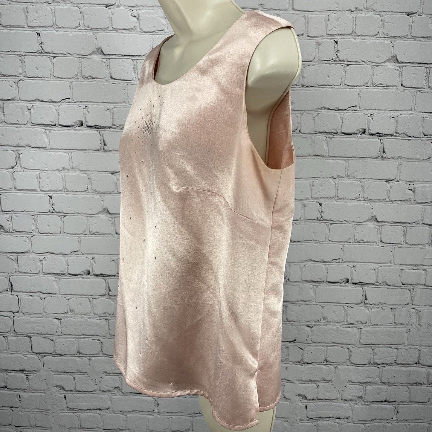 VTG Clara Clara By Vinette Pink Rhinestone Accent Sleeveless Blouse Top Size 10